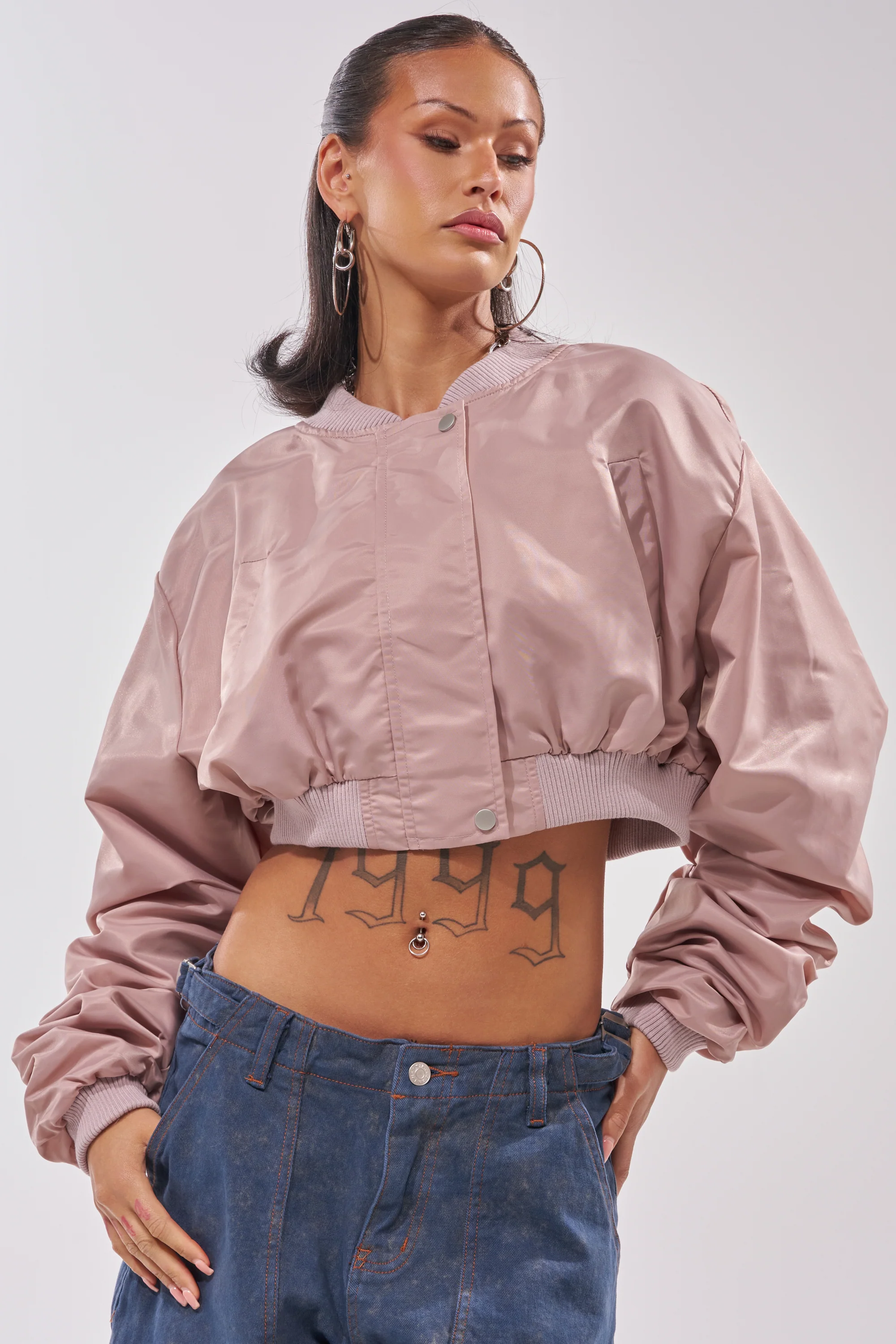 TAKE IT EASY CROPPED BOMBER IN MAUVE - Akira Store