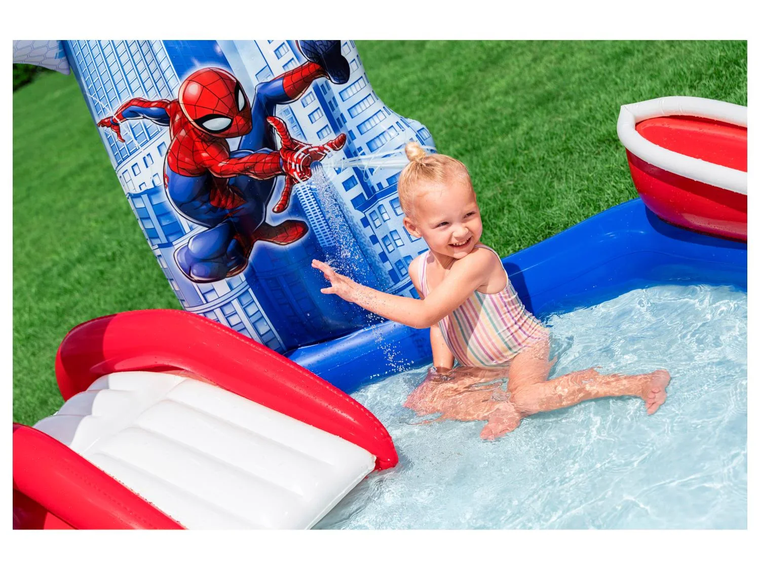 Bestway Aire de jeux gonflable Spider-Man ou Princesses Disney