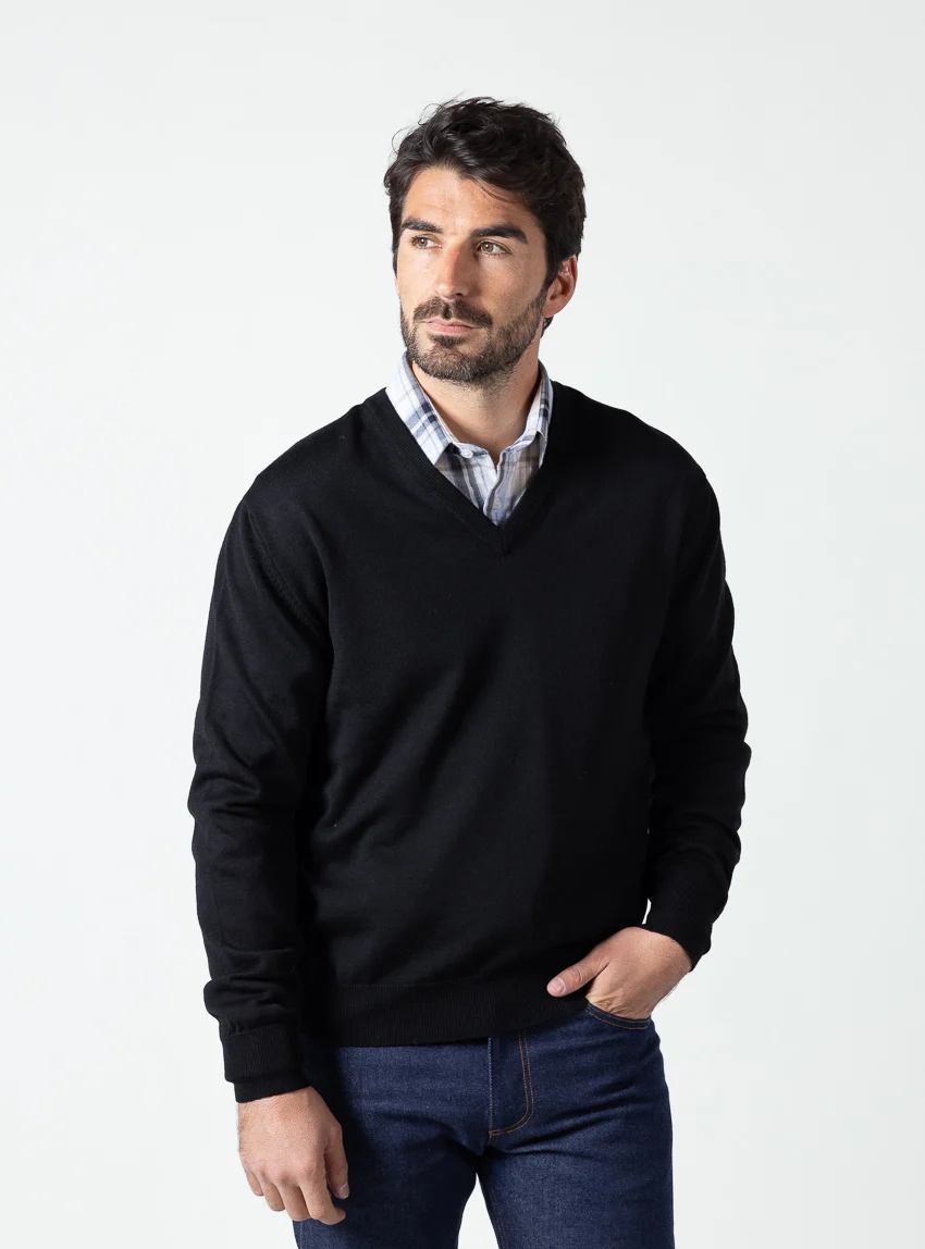 Pull homme col v  100% laine mérinos Noir
