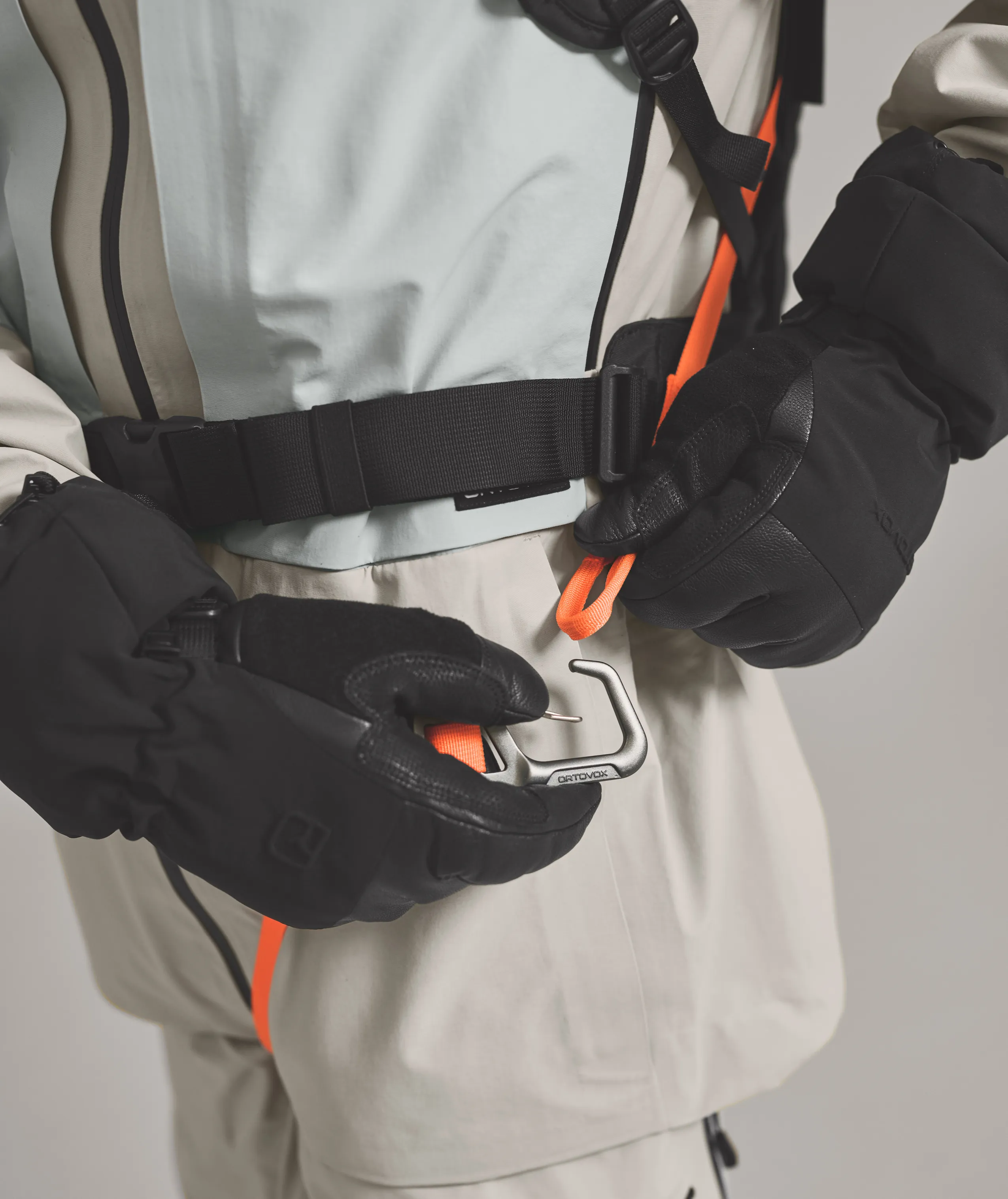 ORTOVOXR AVABAG LITRIC FREERIDE 18