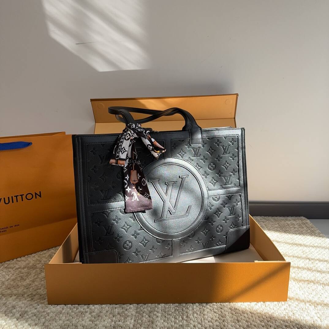 新品おすすめLVコーナー爆金小エンボスシリーズショッピングバッグ～トートバッグ