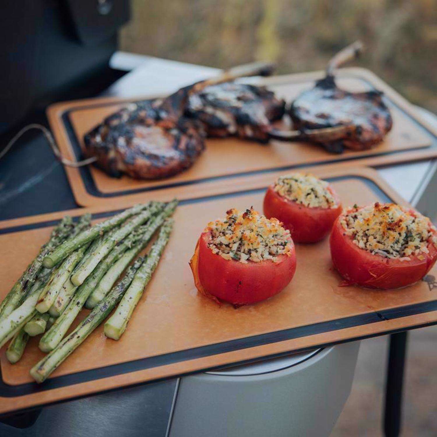 Barbecue Weber Genesis E-335 à 3 brûleurs, fonctionnant au propane liquide, bleu océan profond