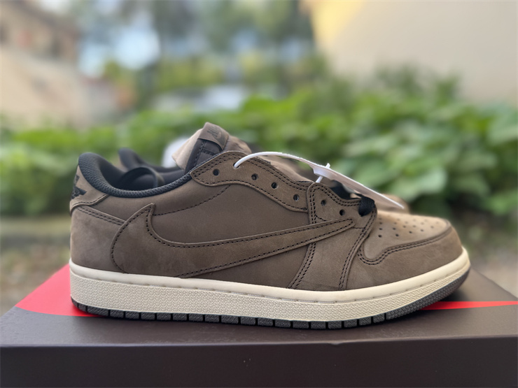Travis Scott x Jordan Air Jordan 1 Low OG TS SP