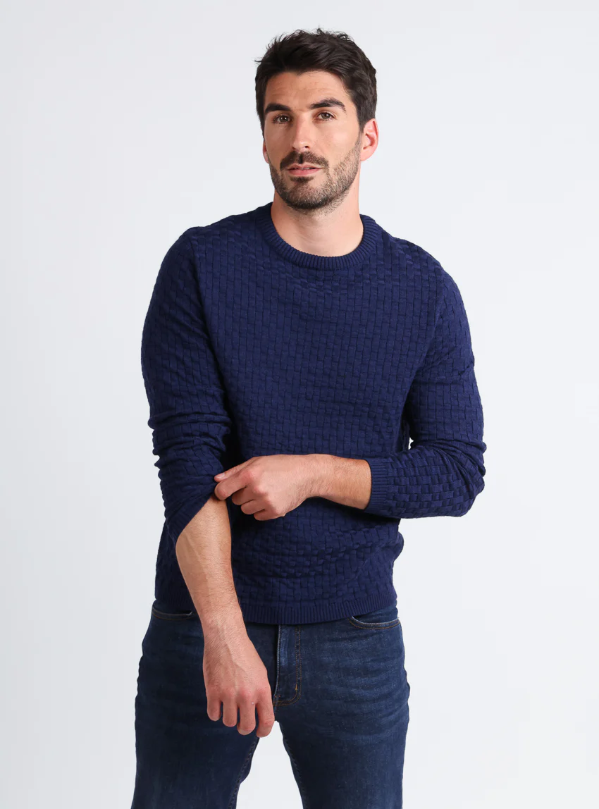 Pull homme damier en laine bleu amiral