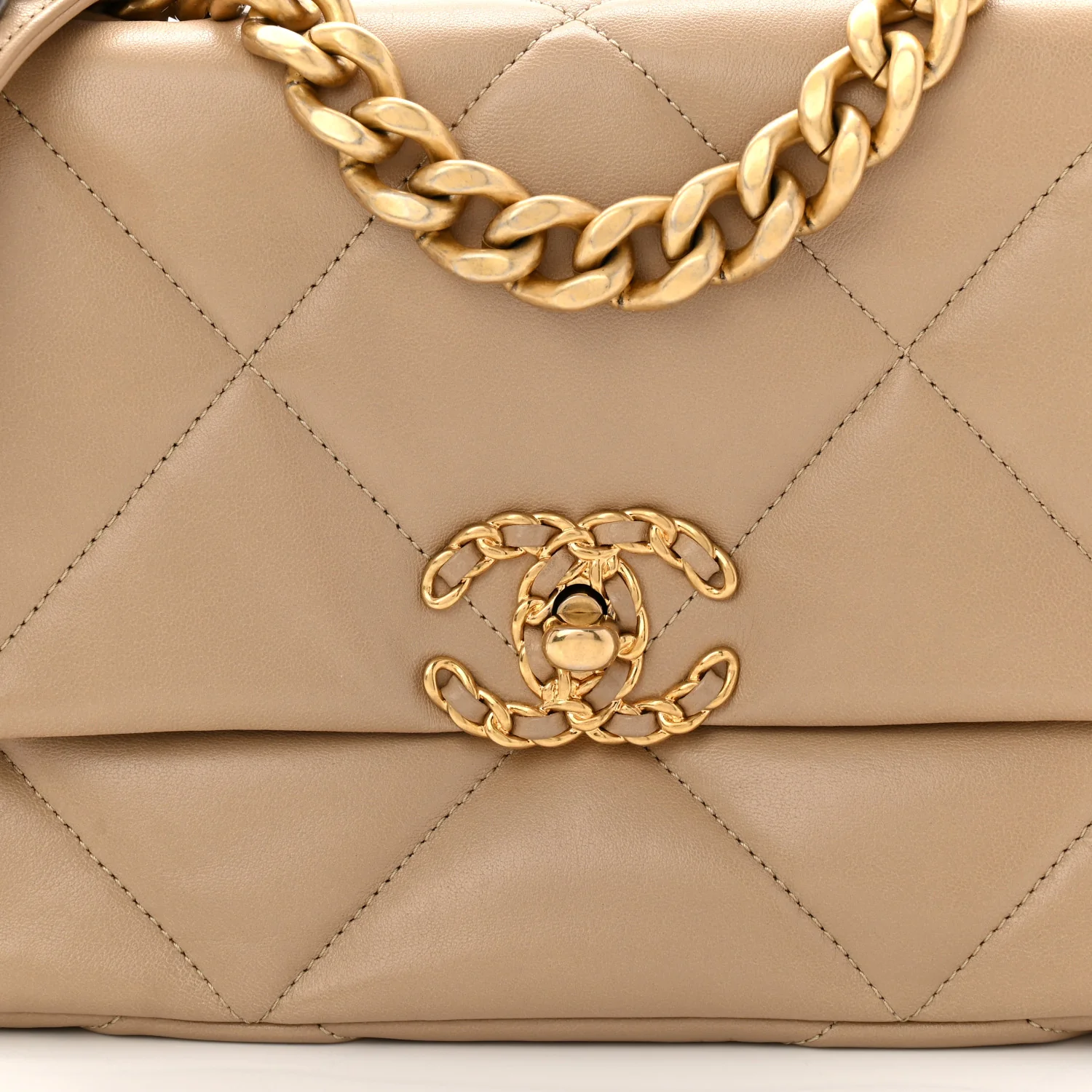 Lambskin Quilted Medium Chanel 19 Flap Dark Beige