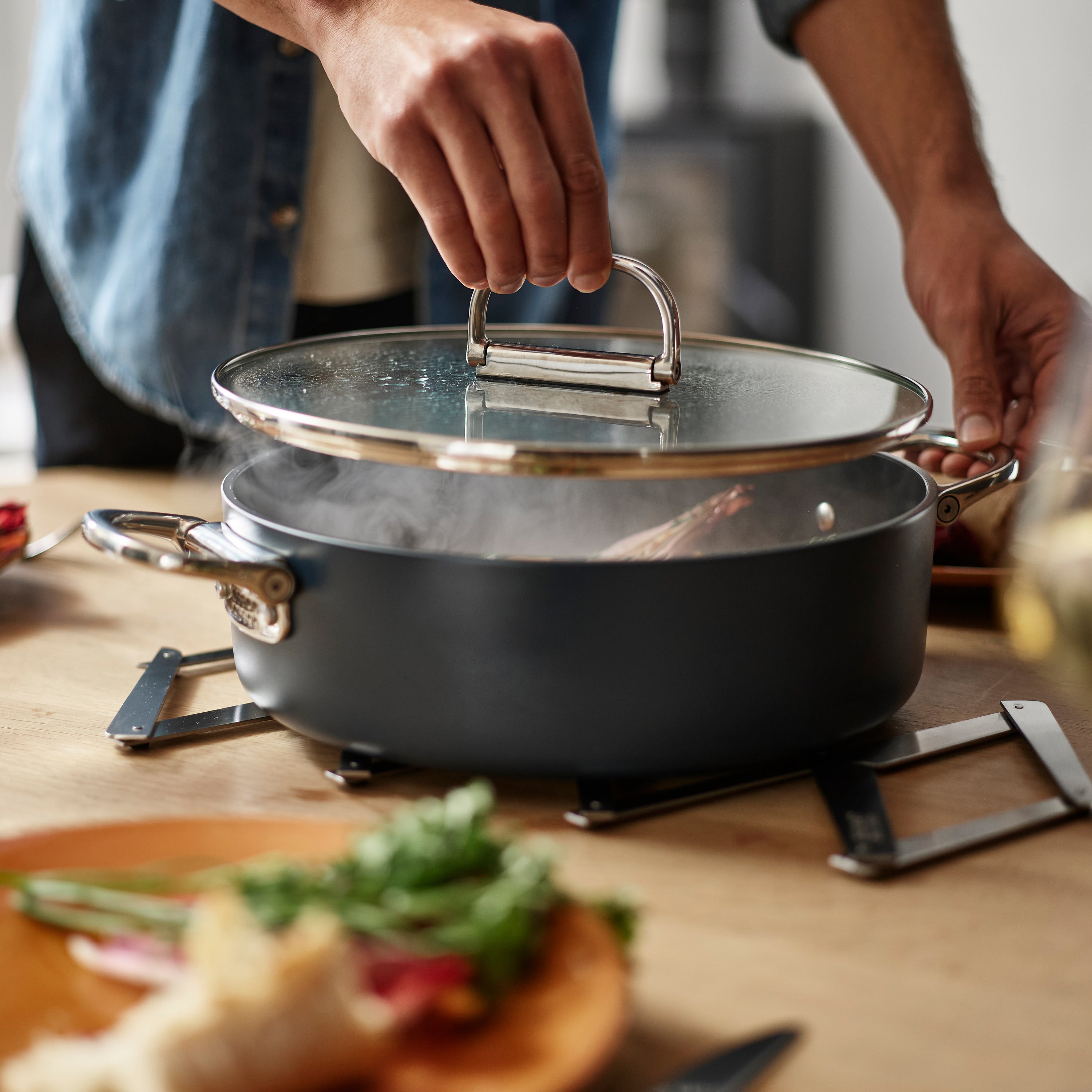 Joseph Joseph Space Braadpan met Deksel - Ø 28 cm