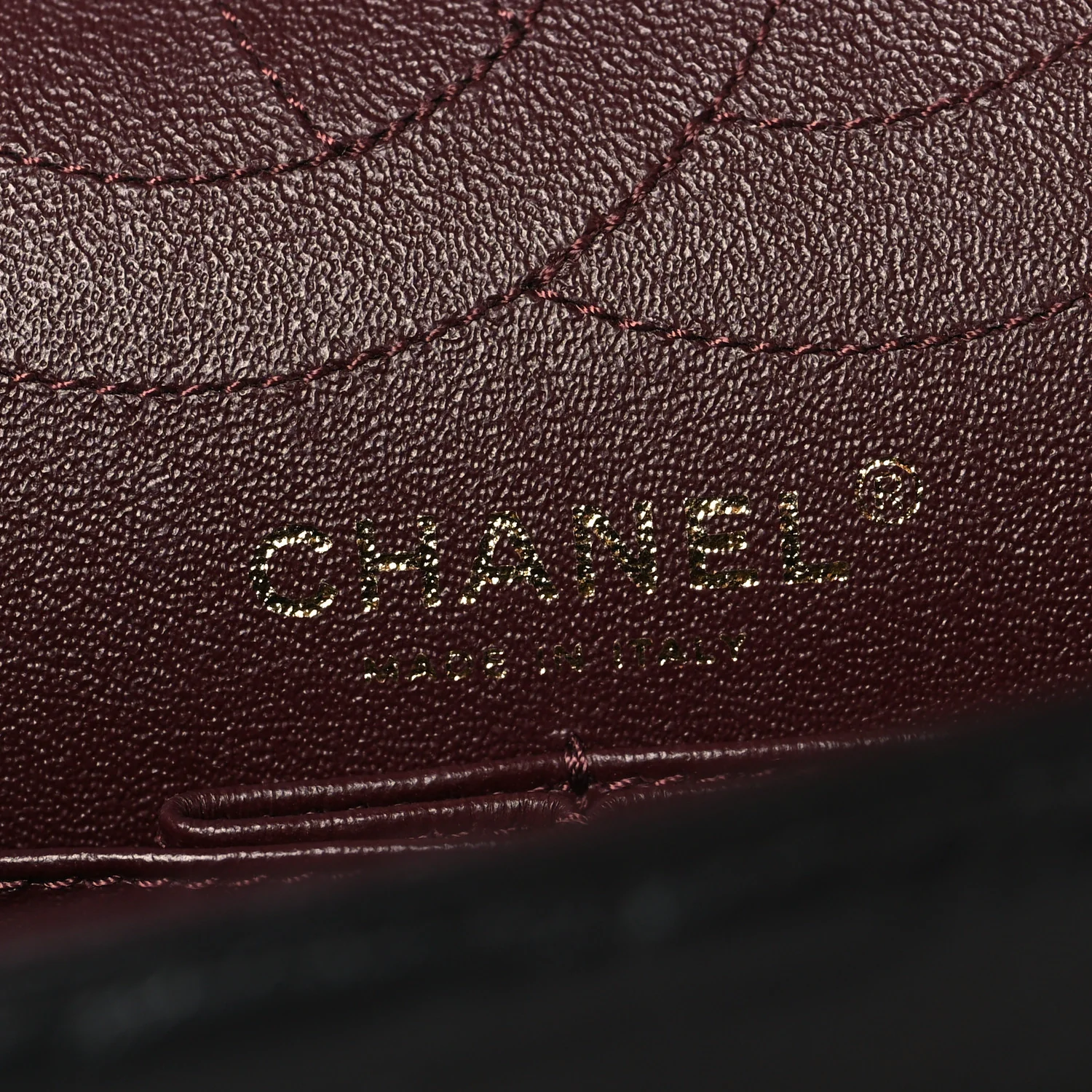 Aged Calfskin Chevron Quilted 2.55 Reissue 226 Flap  Black
