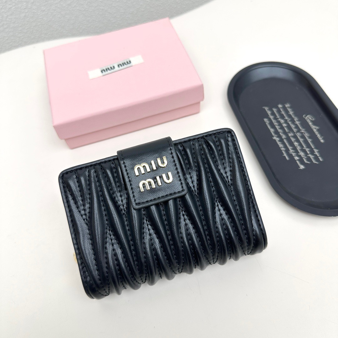miumiu-wallet