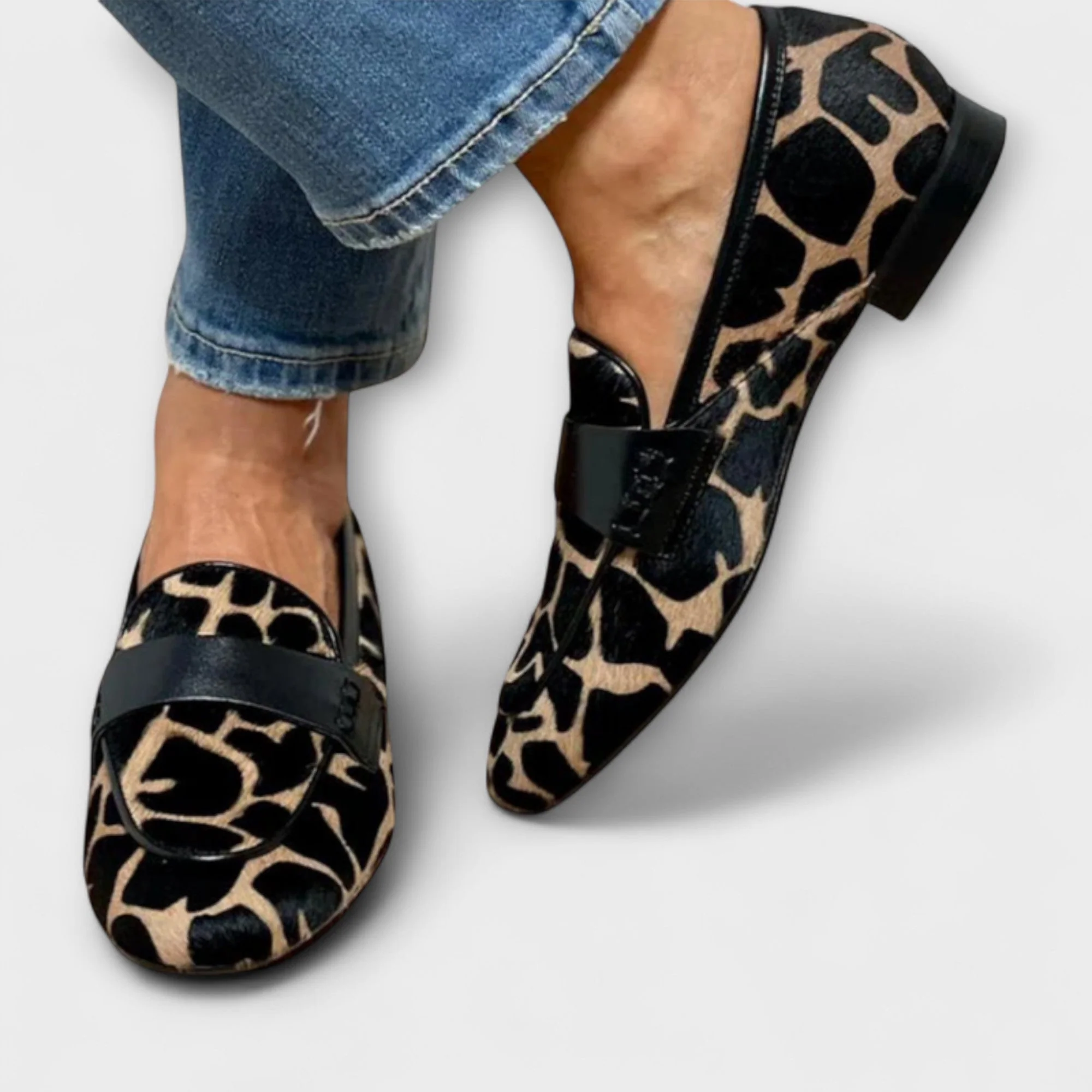 Félanora | Les Mocassins Léopard D’une Élégance Affirmée