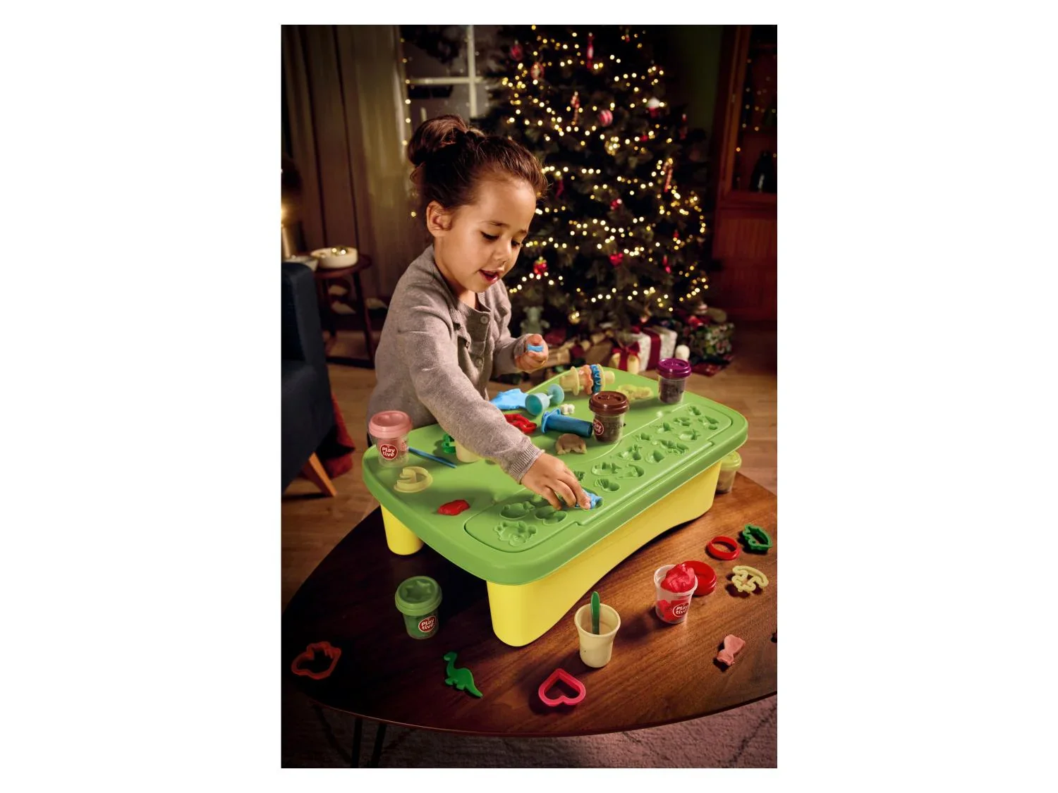 Playtive Table de jeu en pte  modeler