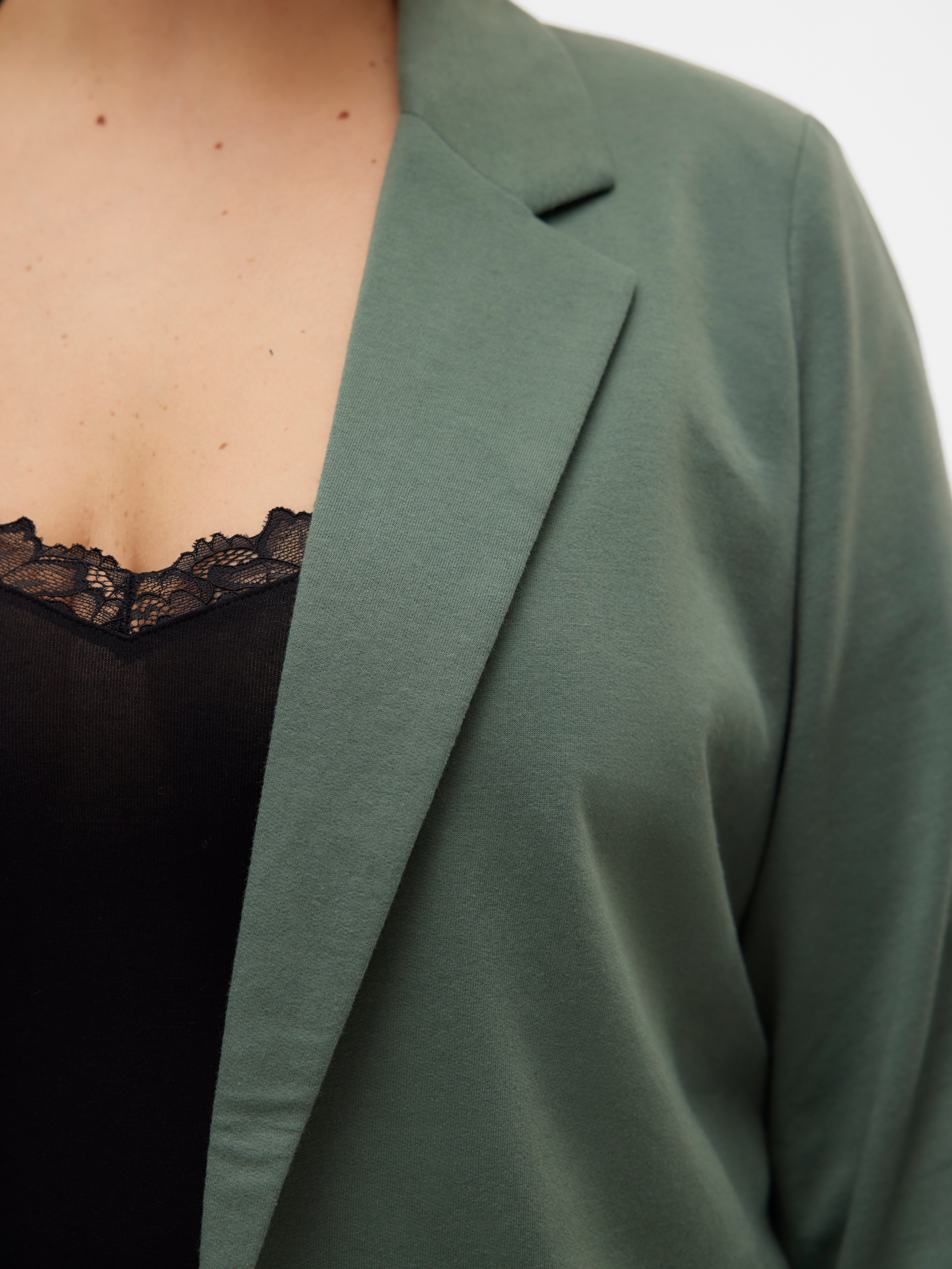 VERO MODA® VMCHARUKI Blazer