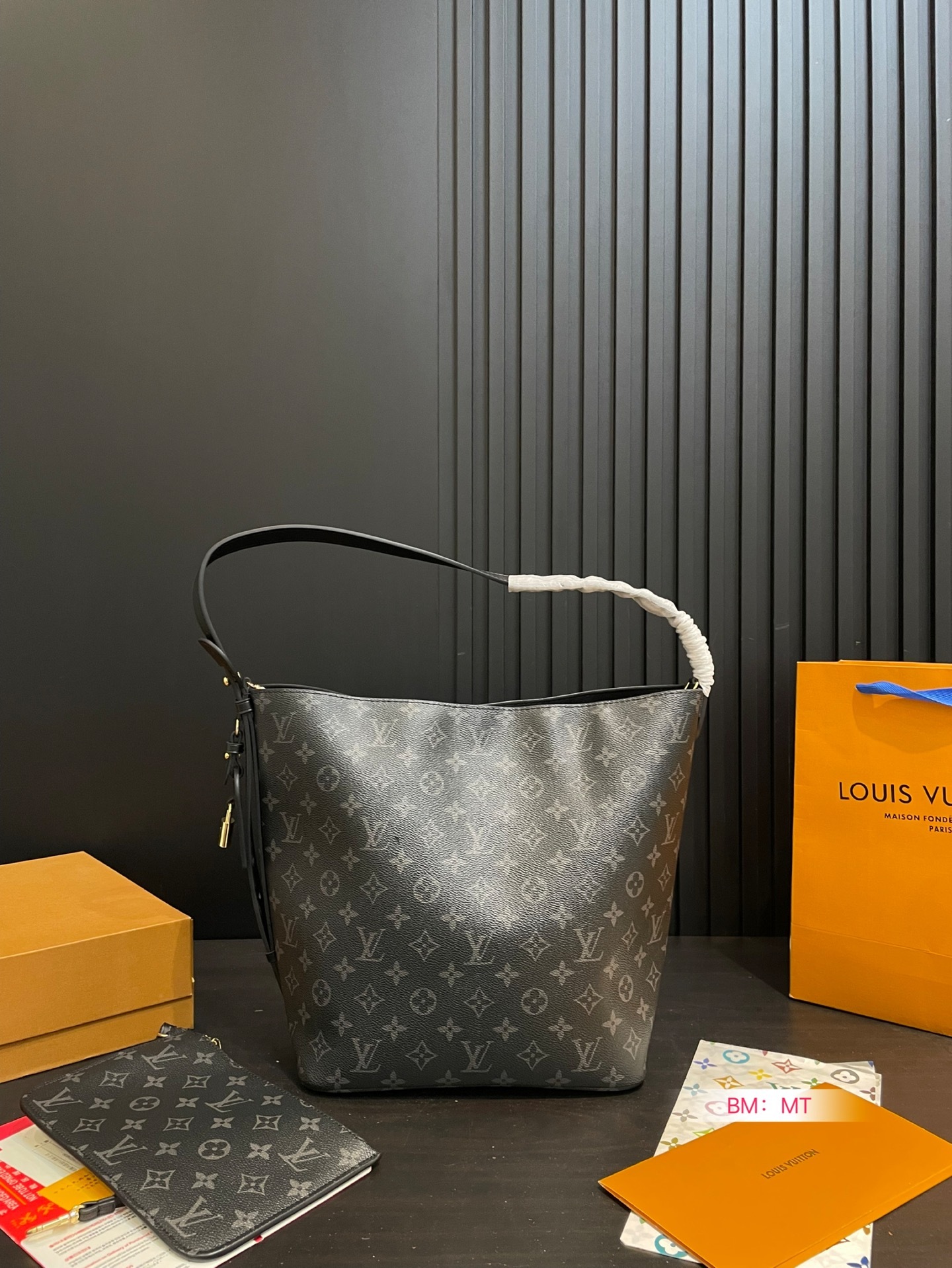 Louis new arrival ALL IN BB hobo bag size:26*30 cm