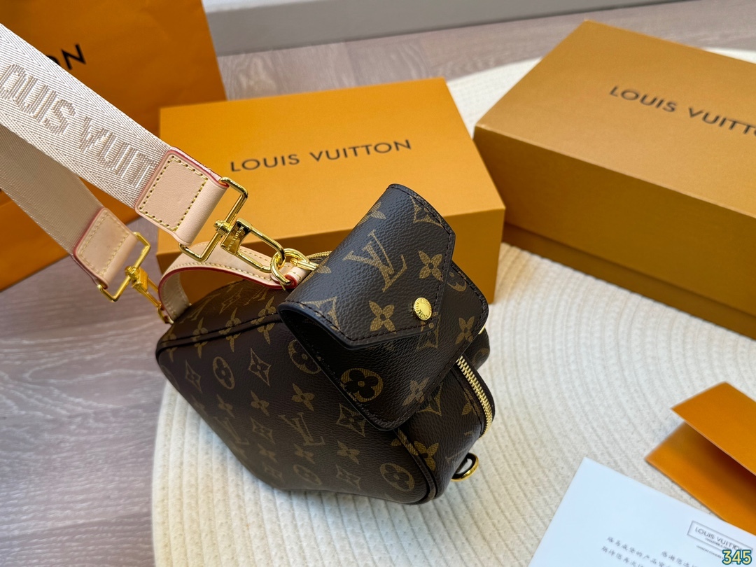 Louis new arrival camera bag size: 19*12 cm