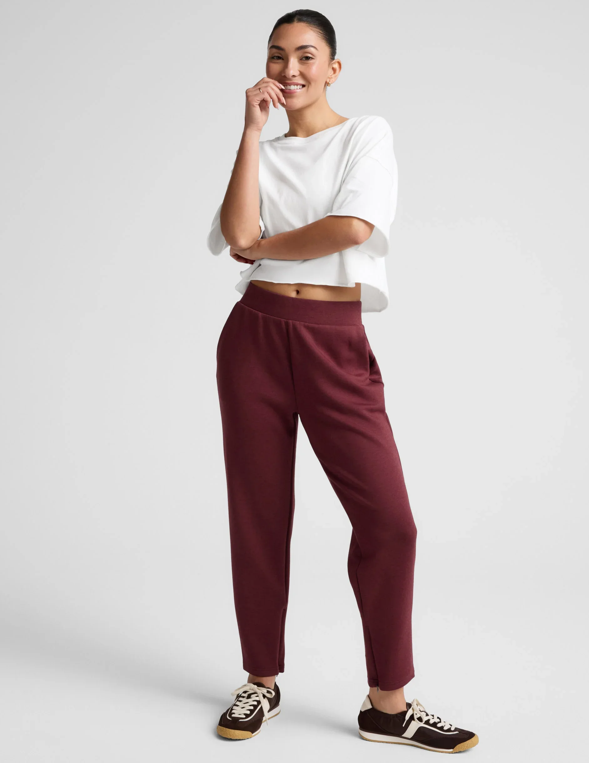 SoftSpring Tapered Pant