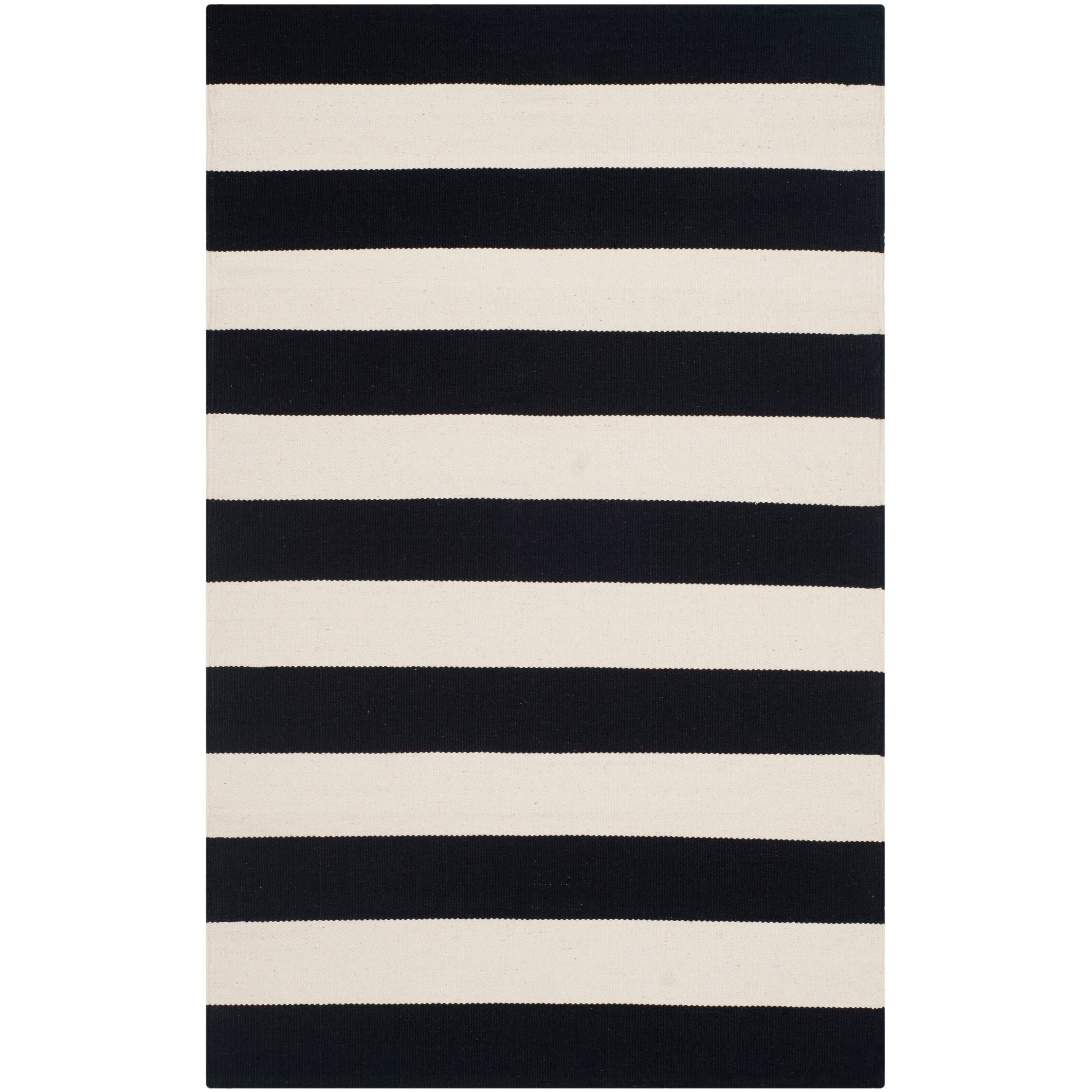 Safavieh MTK712D-24 MontaukCotton Pile Hand Woven Black/White Rug