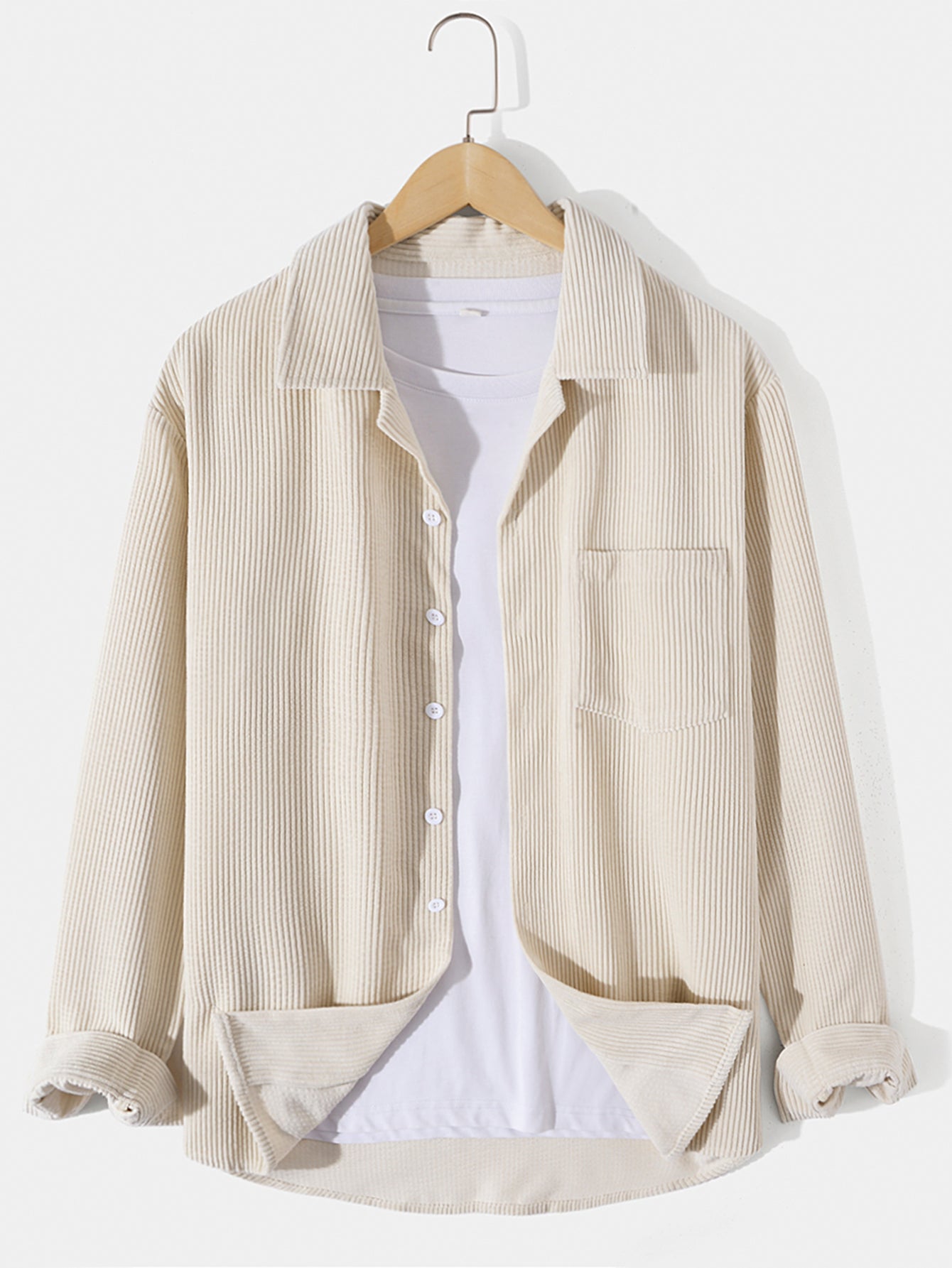 Chemise à manches longues en velours côtelé à col revers