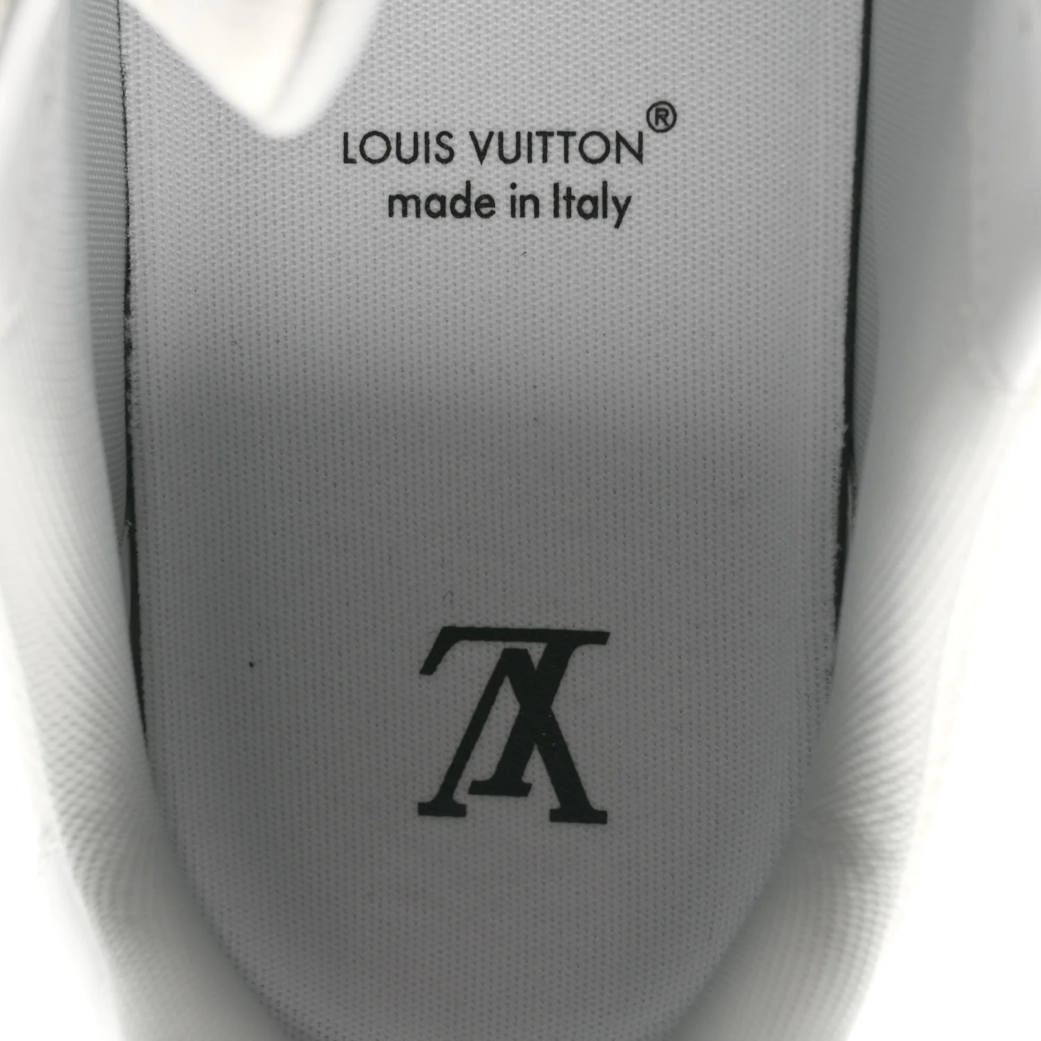 Calfskin Mens LV Trainer Sneakers 9 White