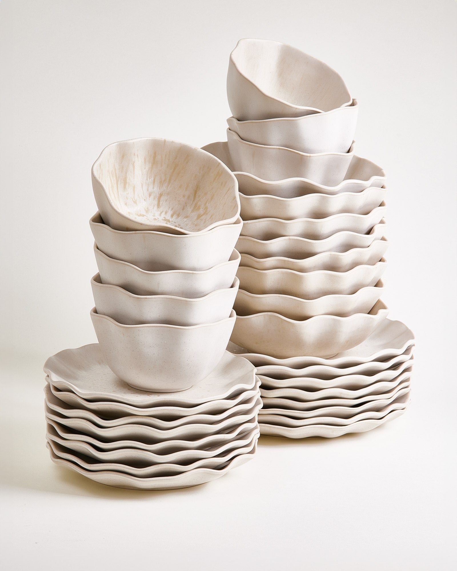 SINTRA - TABLEWARE SET SHELL SAND 32 PIECES