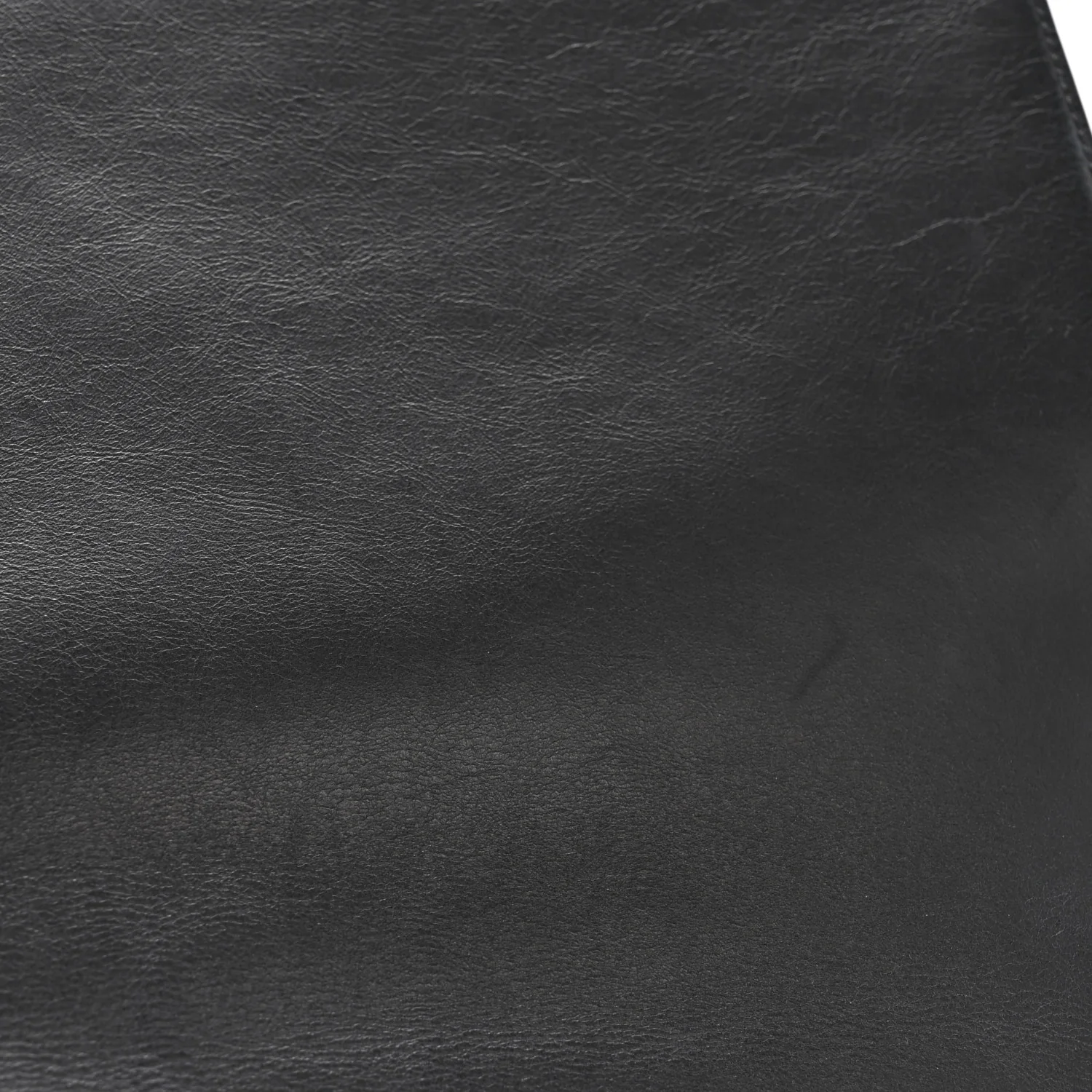 Calfskin Embossed Stitch Large Boy Flap Black
