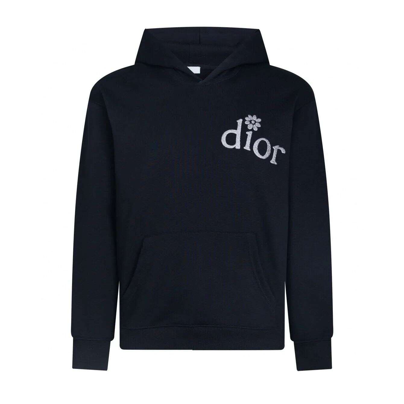 【 Dior 旗艦店】ご好評に付き再入荷！！