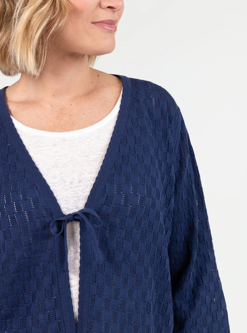 Gilet femme ajouré en coton bleu marine