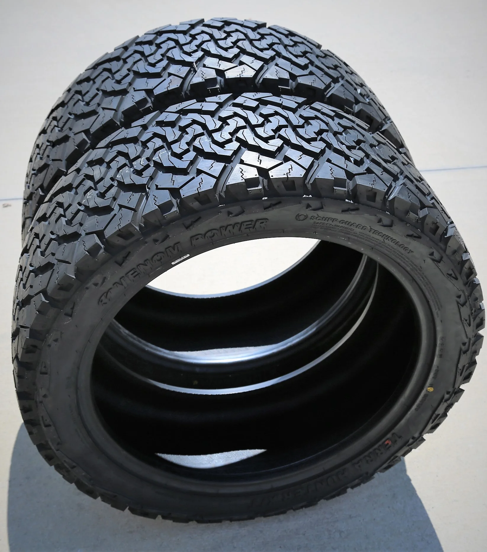 Venom Power Terra Hunter X/T 285/45R22 114T XL Extreme Terrain Tire