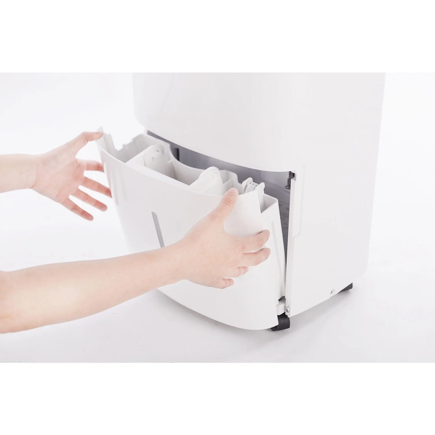 20 pt 1,500 sq ft Dehumidifier in White Energy Efficient, Adjustable Humistat - Image 2