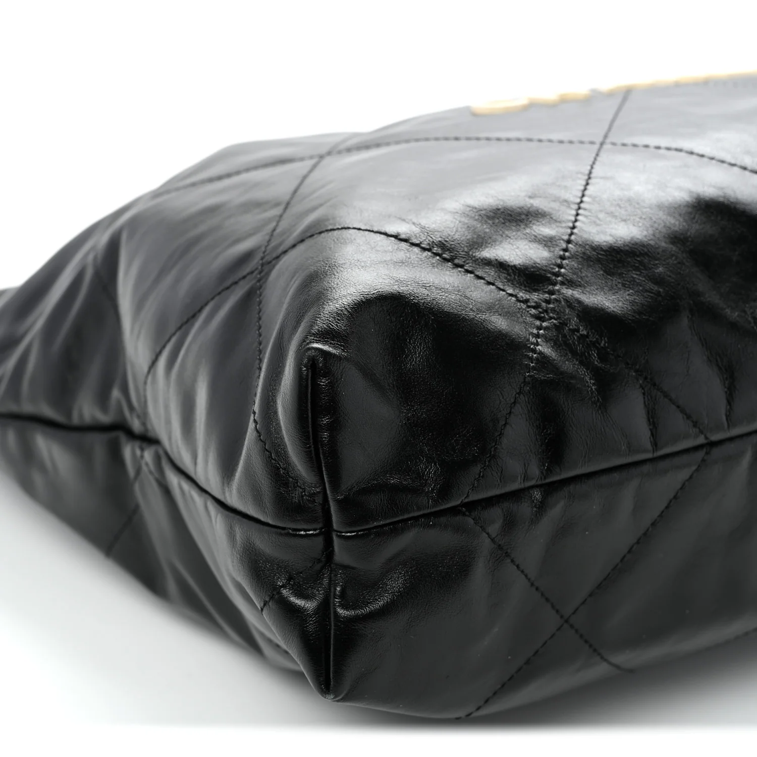 Shiny Calfskin Quilted Large Chanel 22 Black