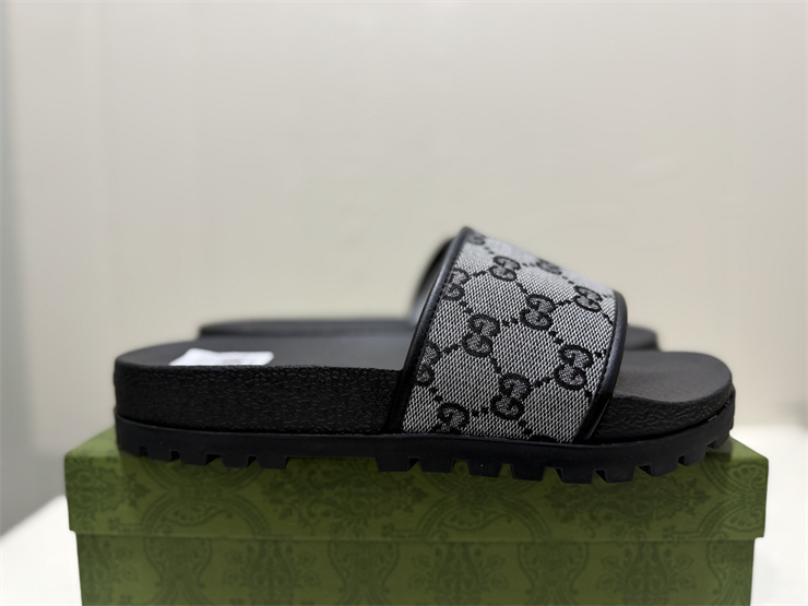 GUCCI Web Striped Strappy Slip-on Sandals