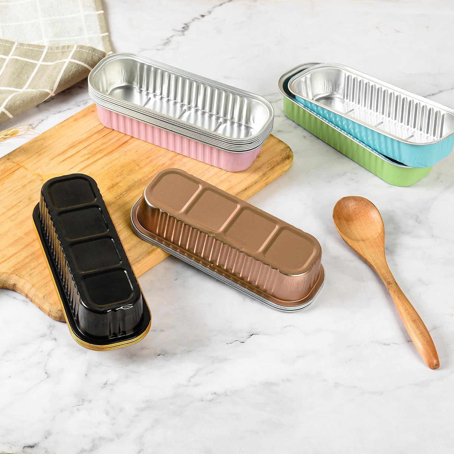 Findful Mini Loaf Baking Pans with Lids and Spoons (50 Pack, 6.8oz) Rectangular Aluminum Foil Baking Pans Tins Containers - Cupcake Containers Wrappers Cheesecake Creme Brulee Ramekins