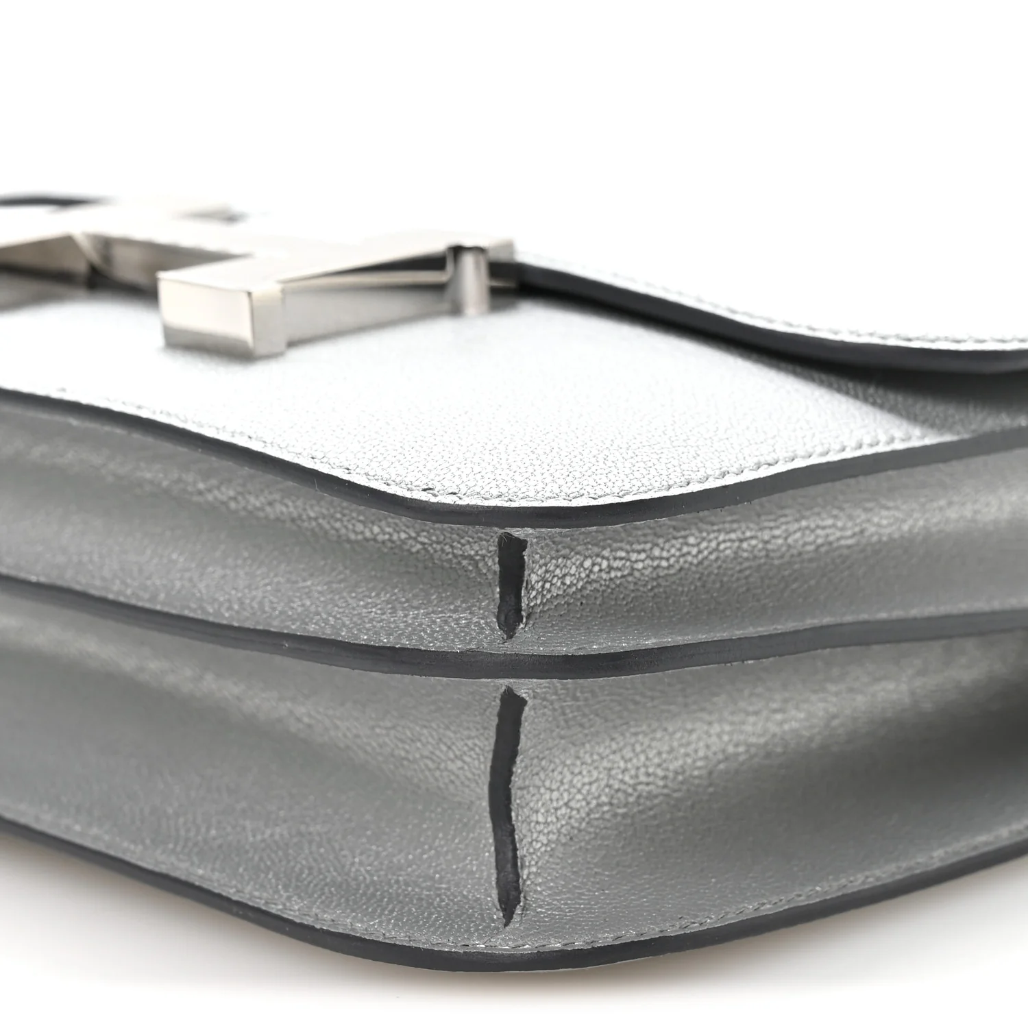 Metallic Chevre Chamkilight Constance 18 Argent
