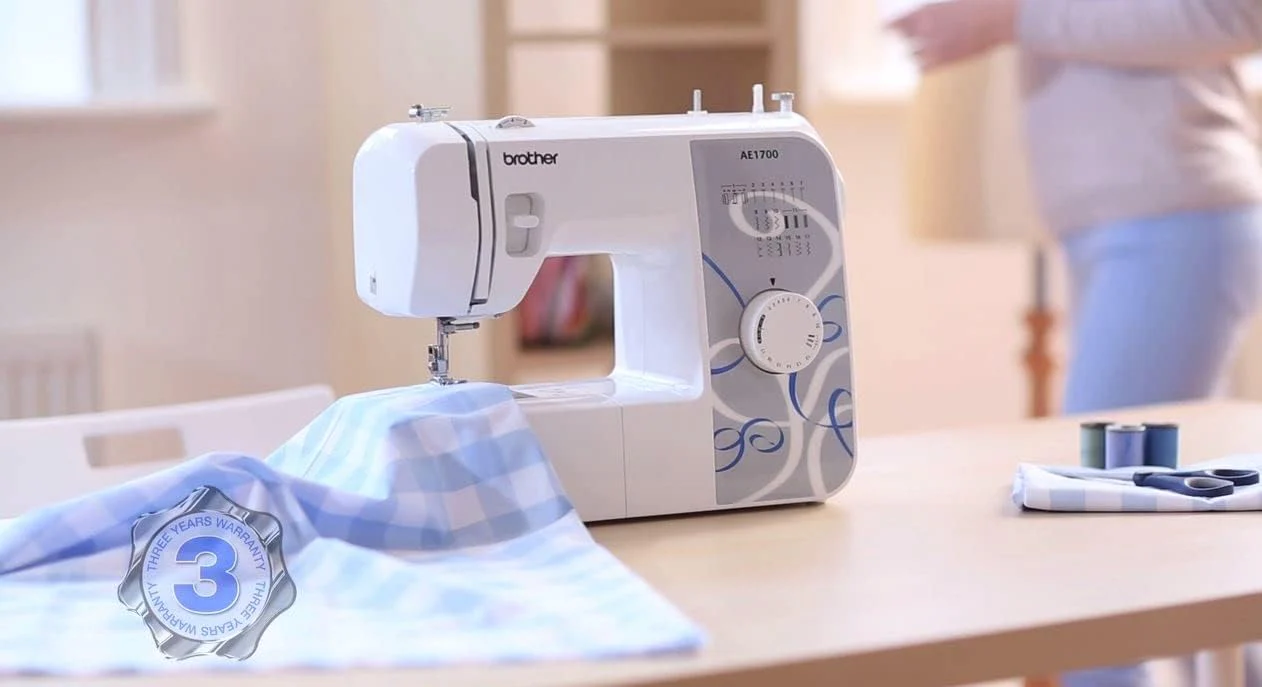 AE1700 17-Stitch Sewing Machine