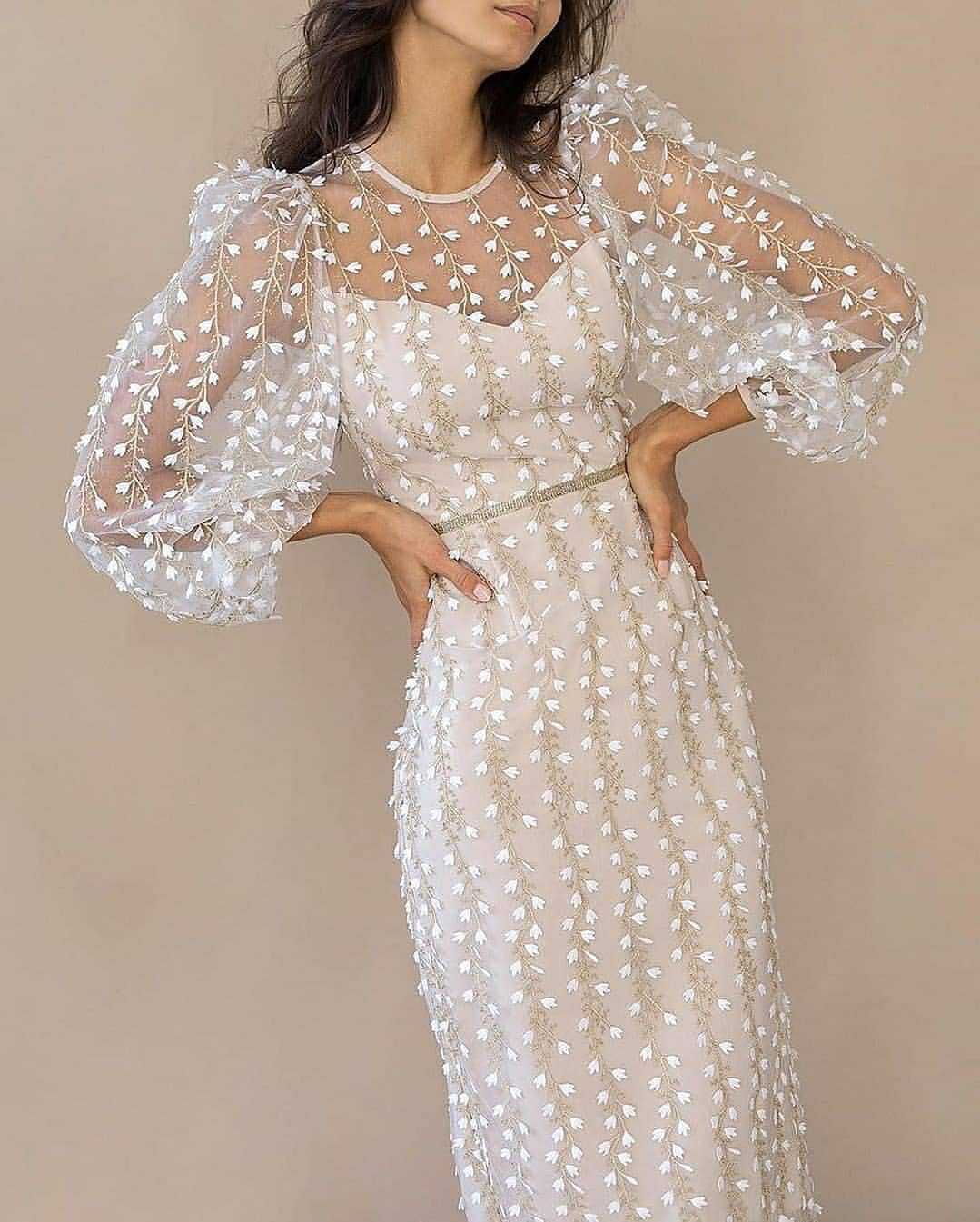Robe à manches bouffantes en tulle brodé de fleurs pour femmes