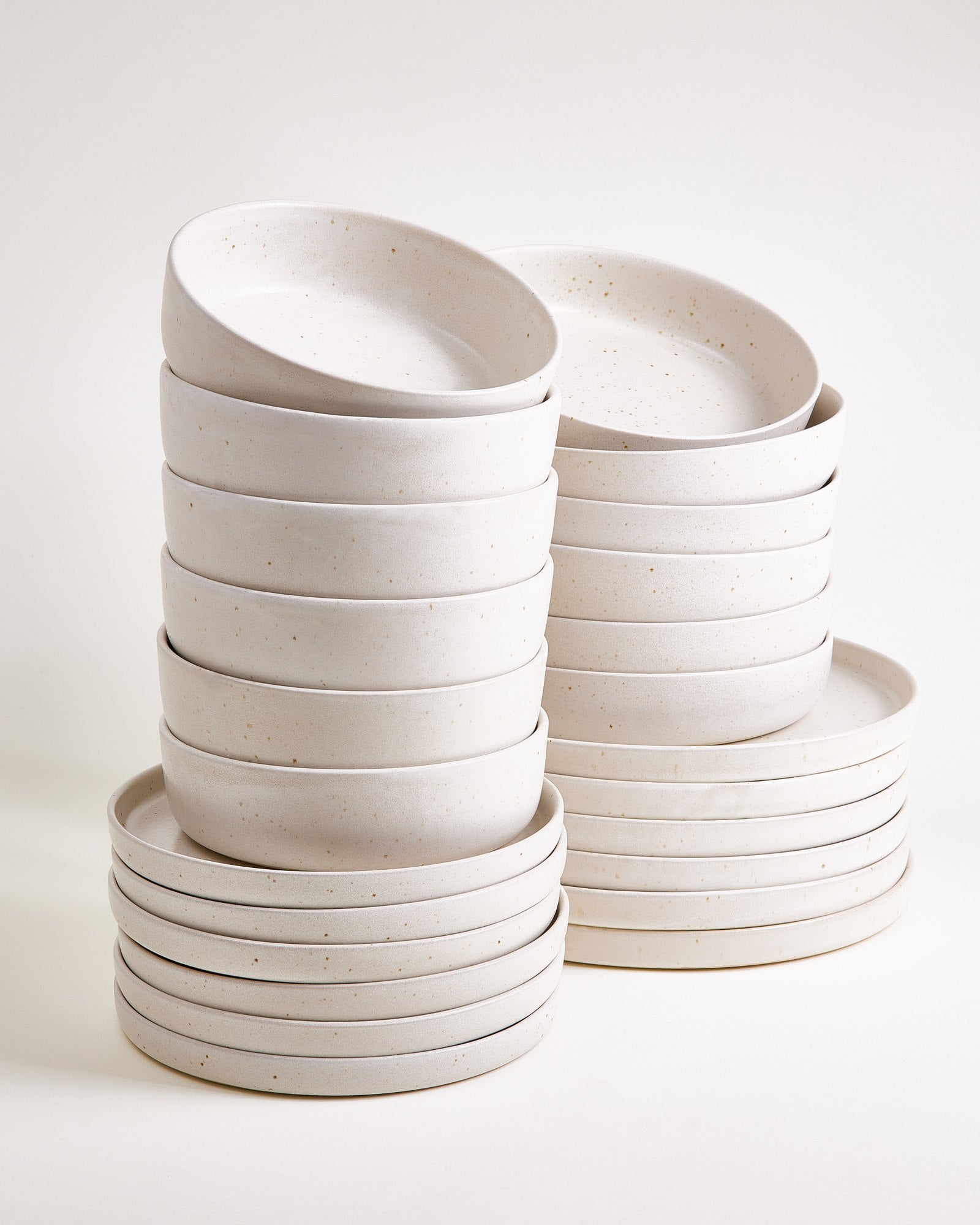 TAVIRA - TABLEWARE SET SAND 24 PIECES