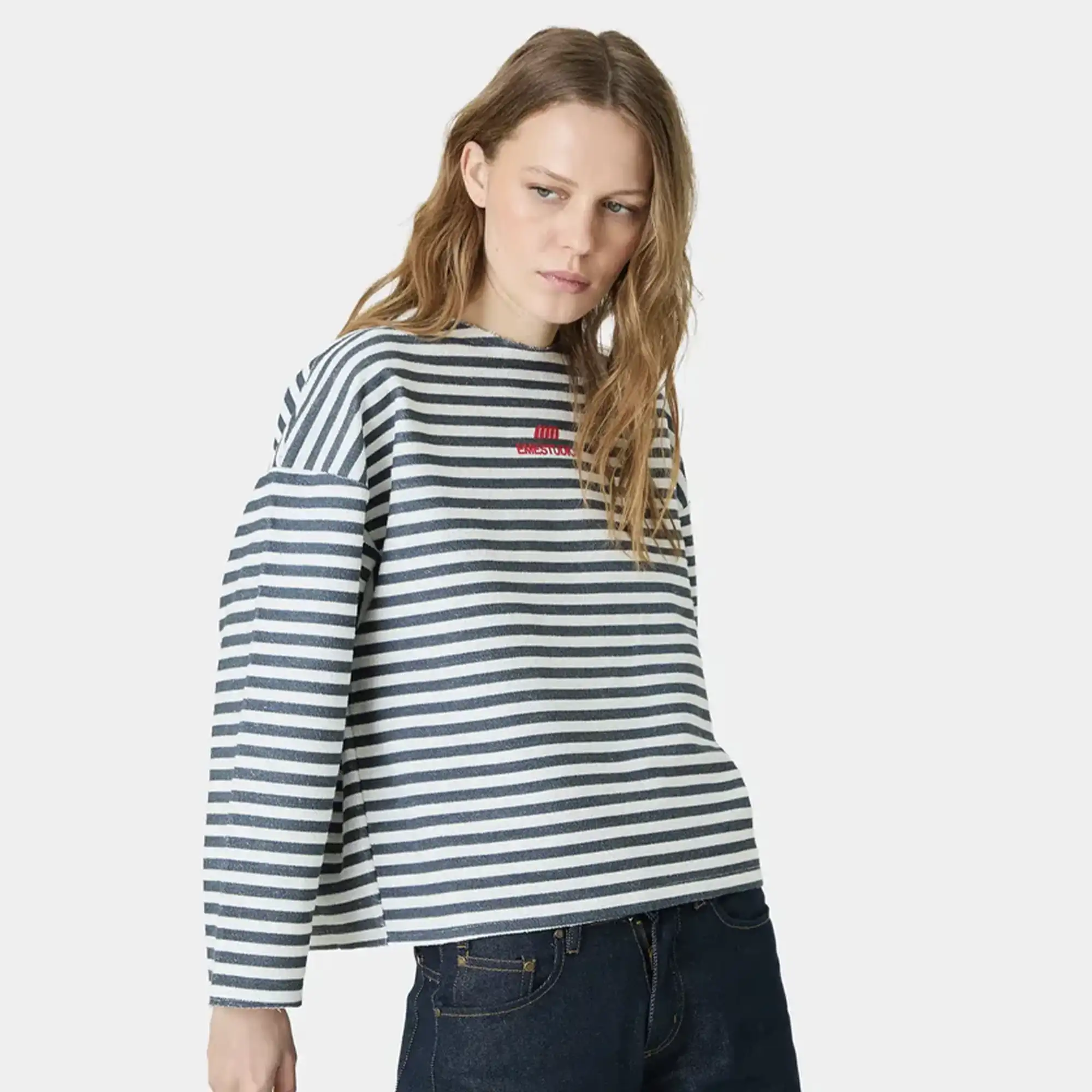Sade Navy Reverse Crewneck