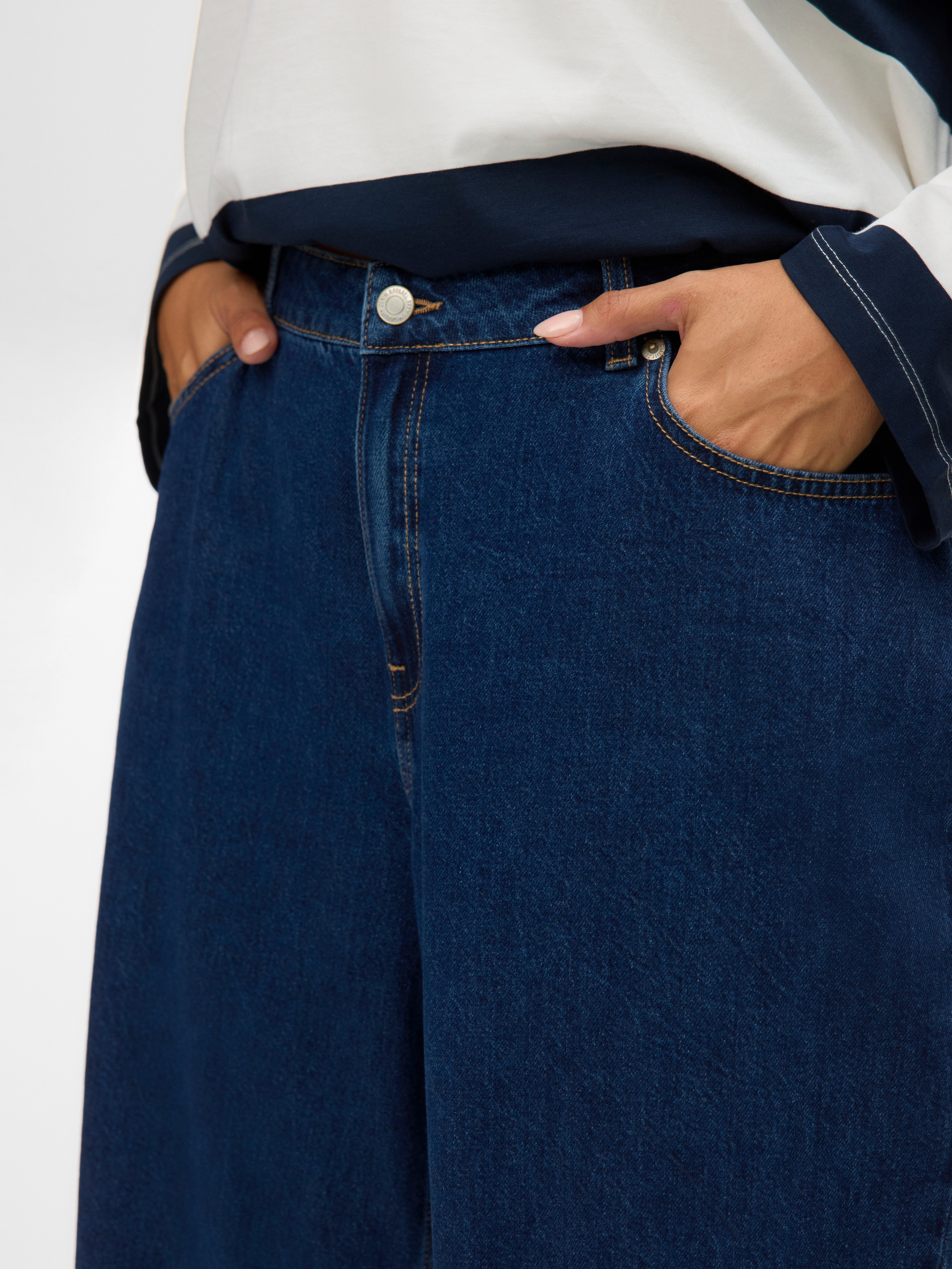 VERO MODA® VMCESTELLE High rise Barrel Fit Jeans