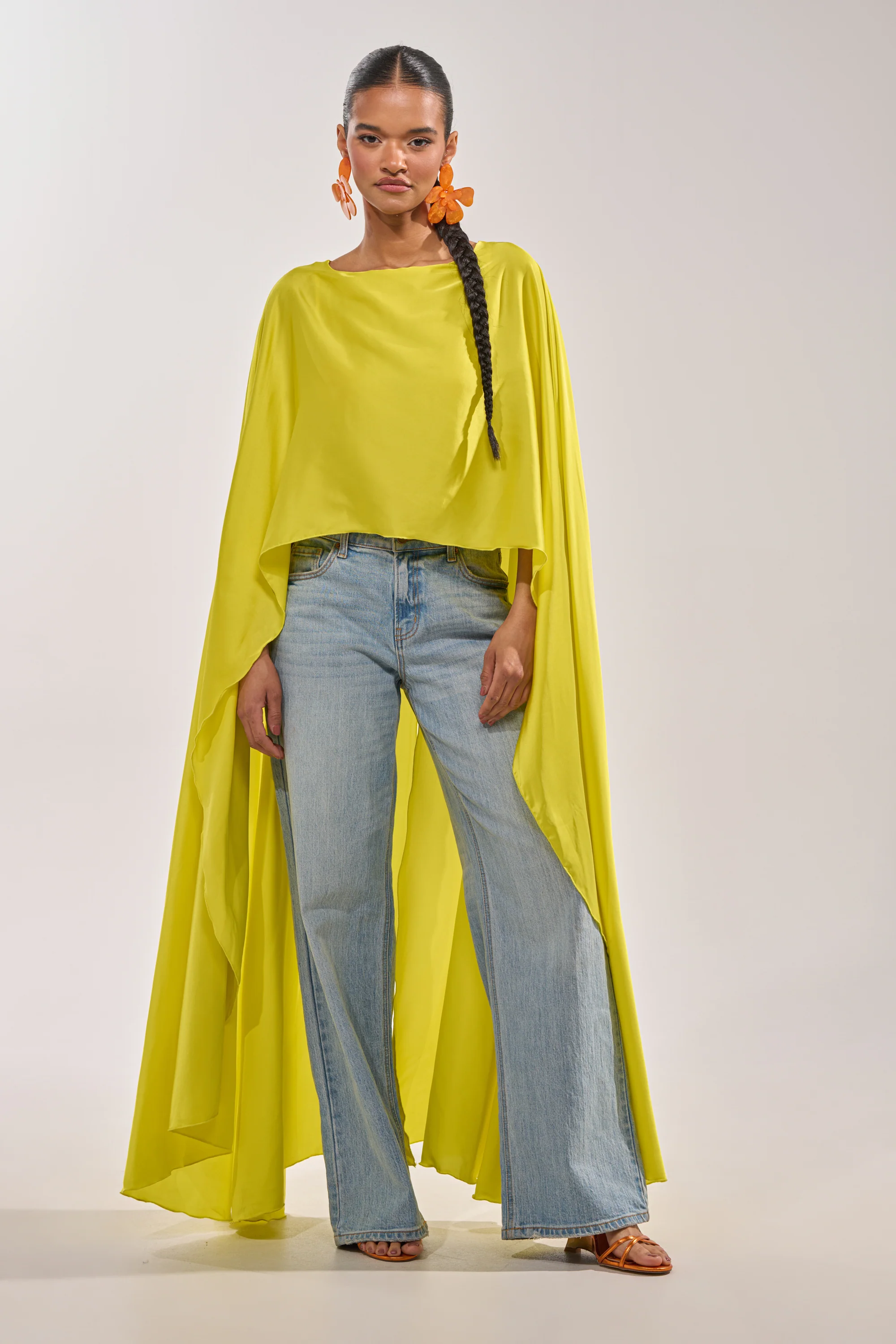 SO CHIC CAPE BLOUSE IN YELLOW - Akira Store