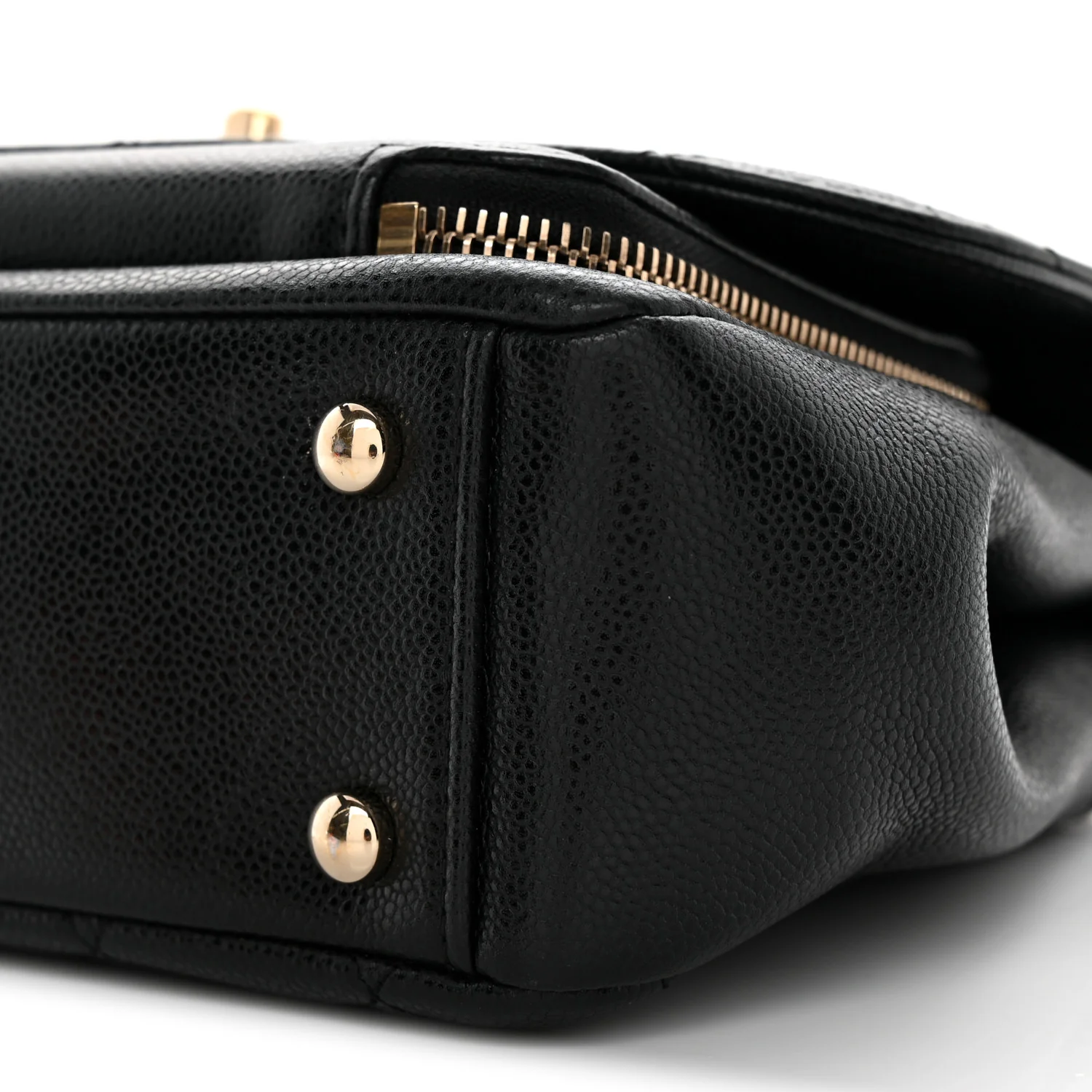 Caviar Quilted Medium Business Affinity Flap Black