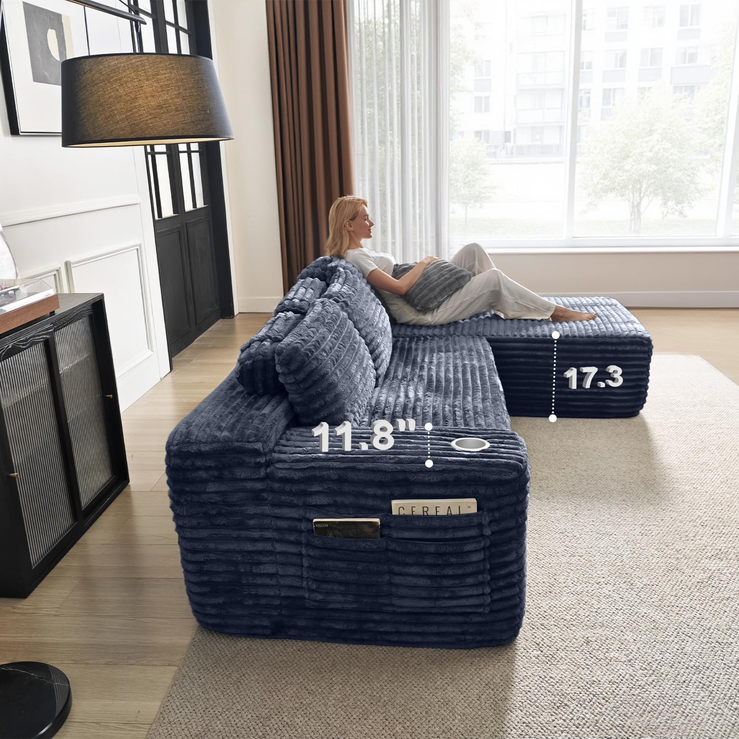 Canapé d'angle Cloud avec méridienne en L, canapé modulaire moderne, assise profonde, porte-gobelet intégré