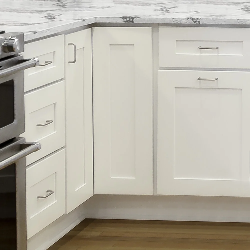 Design House 543272 Brookings (Ready - to - Assemble) Shaker Style Bridge Wall Kitchen Cabinet 33x12x12, White