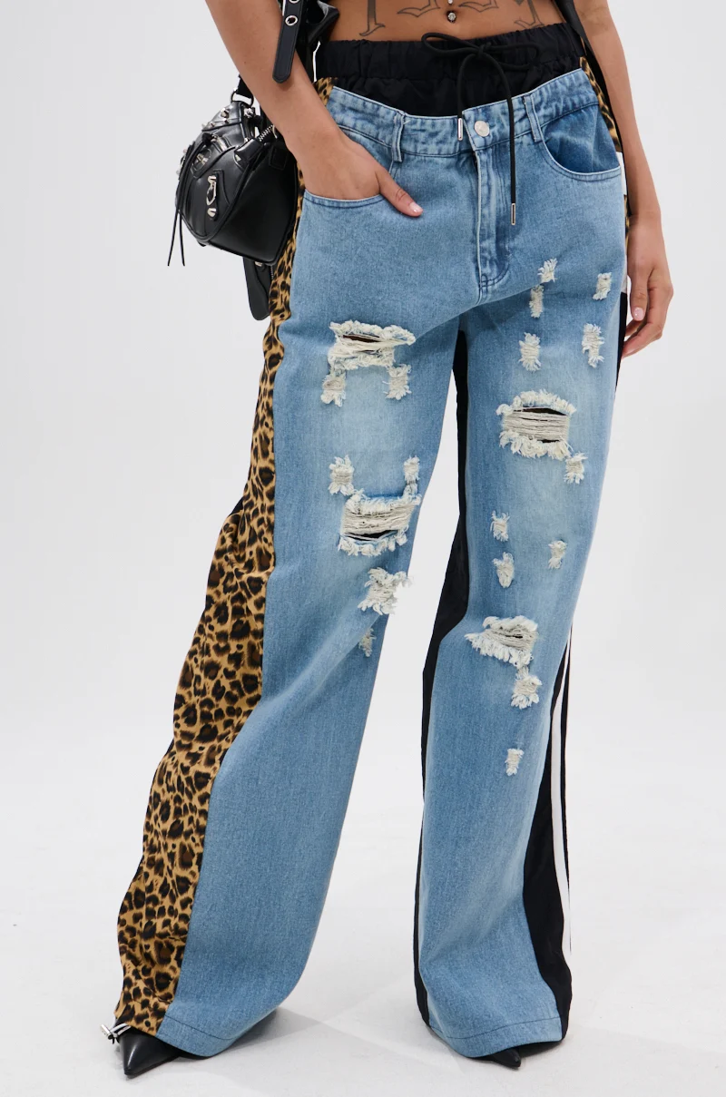 WILDIN' OUT DENIM TRACKPANTS - Akira Store