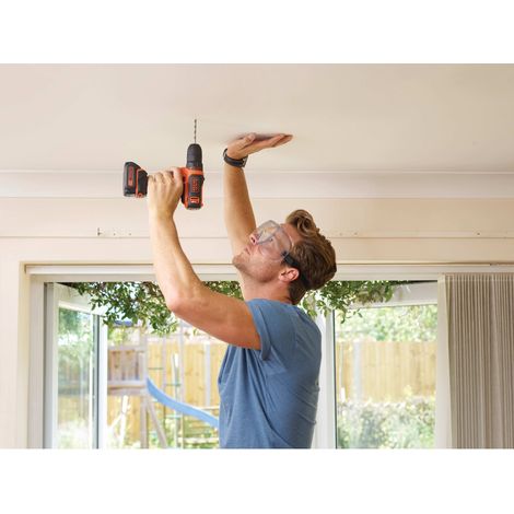 BLACK+DECKER Perceuse À Percussion Sans Fil 18 V - BDCHD18S1KA-QW - 1,5 Ah - 104 Accessoires - Boîte À Outils — vue 4