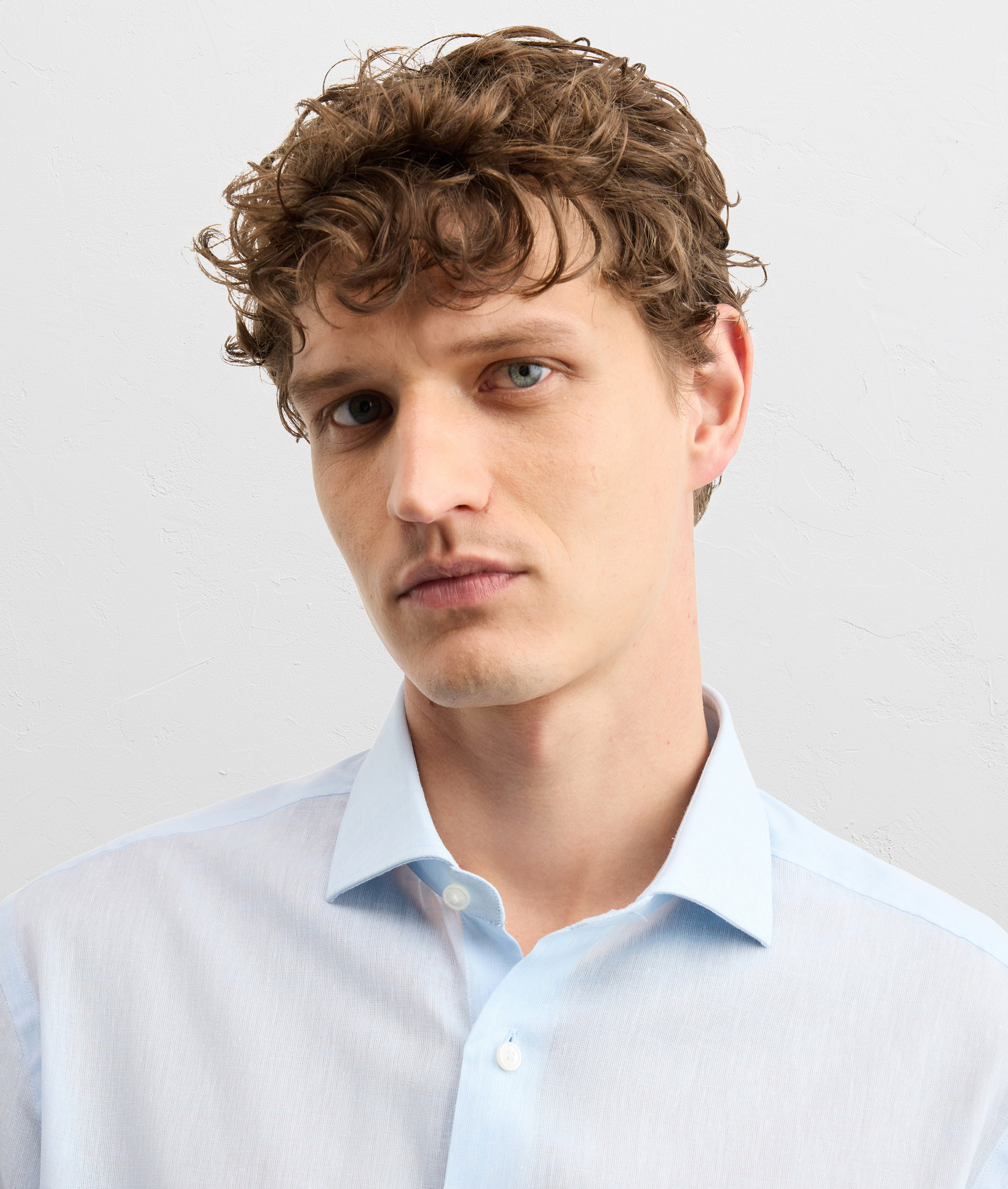 LIGHT BLUE LINEN AND COTTON SHIRT WITH SMALL TORINO COLLAR AND STANDARD CUFF