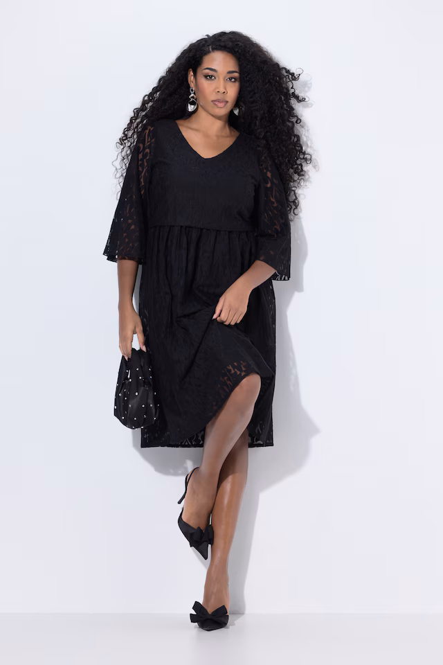 Lace Layered Short Sleeve Midi Dress