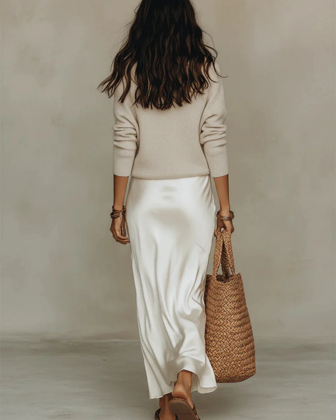 Éléna | Robe midi satinée avec pull inclus