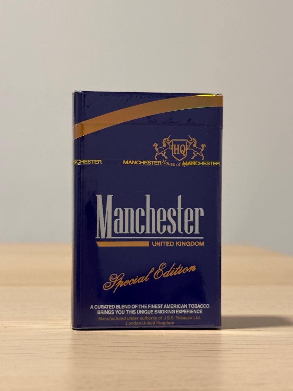 Manchester Special Edition Blue 8mg x 10 Packs /1 Carton