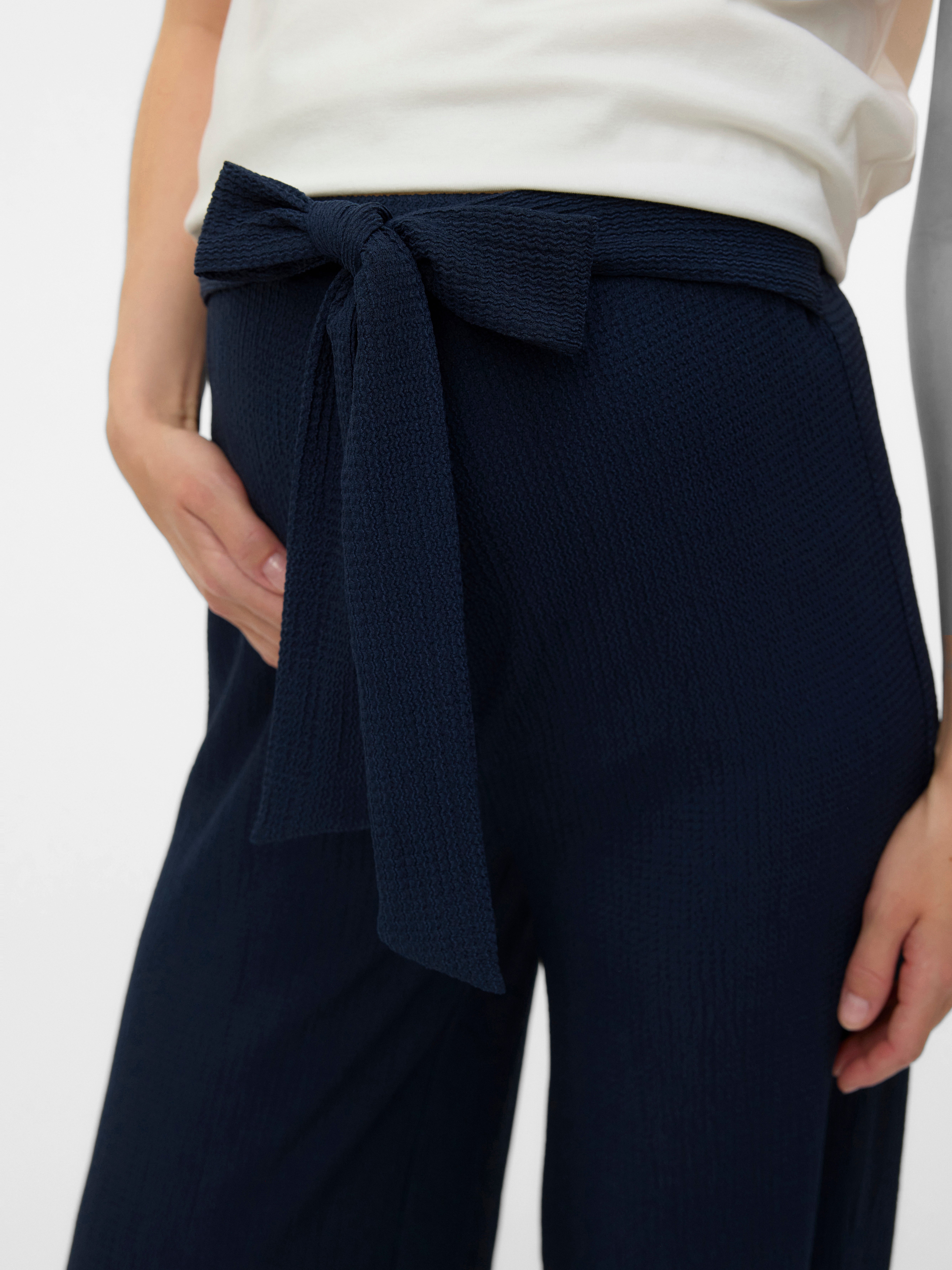 VERO MODA® Wide Leg Fit Trousers