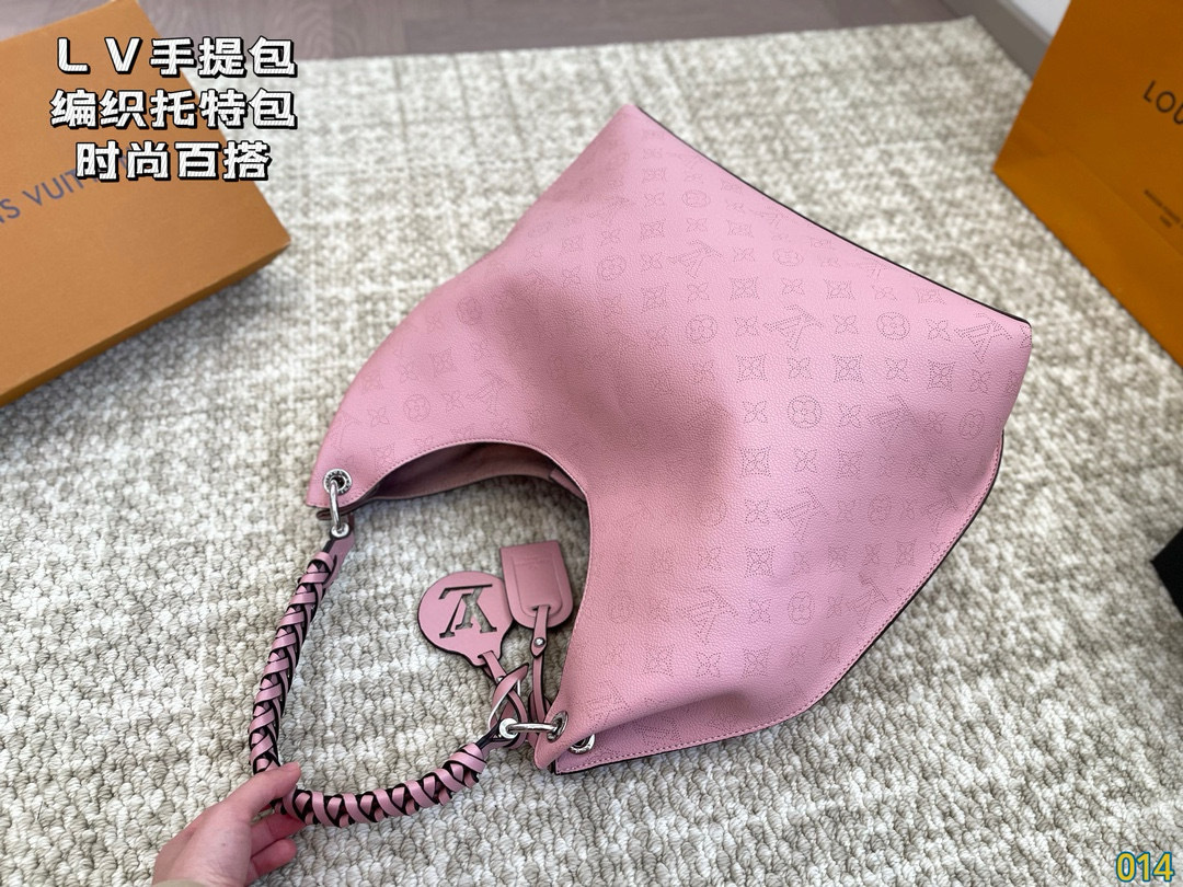 Louis new arrival hobo tote bag size: 34*28 cm