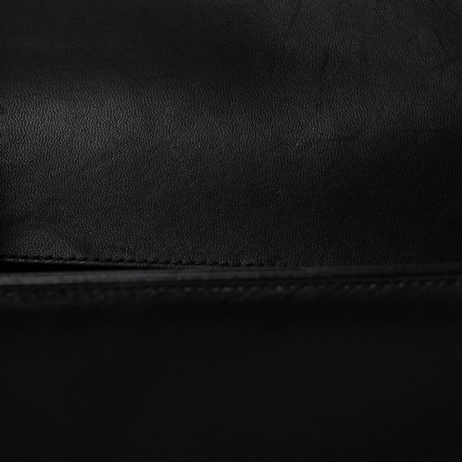 Lambskin Quilted Medium Boy Flap Black