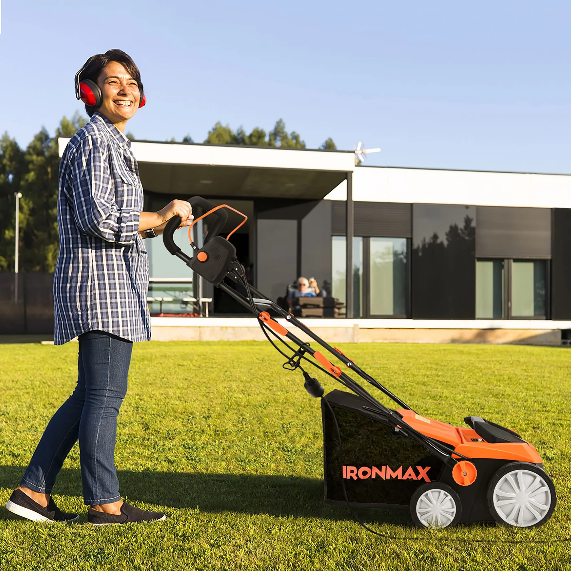 13Amp Corded Scarifier 15" Electric Lawn Dethatcher w/50L Collection Bag Orange(Orange) - Image 2
